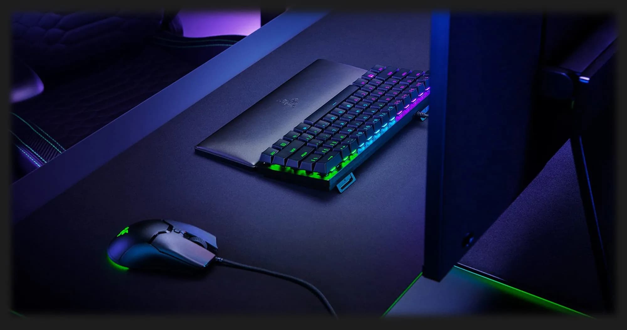 Подставка для клавиатуры RAZER Wrist Rest для клавиатуры TKL (Black) (RC21-01710100-R3M1) (UA)