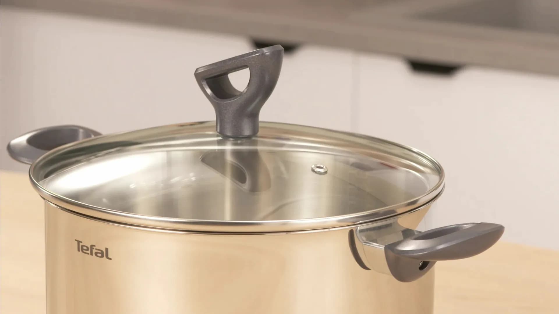 Кастрюля с крышкой Tefal Daily Cook 24см (Silver) (G7124645)