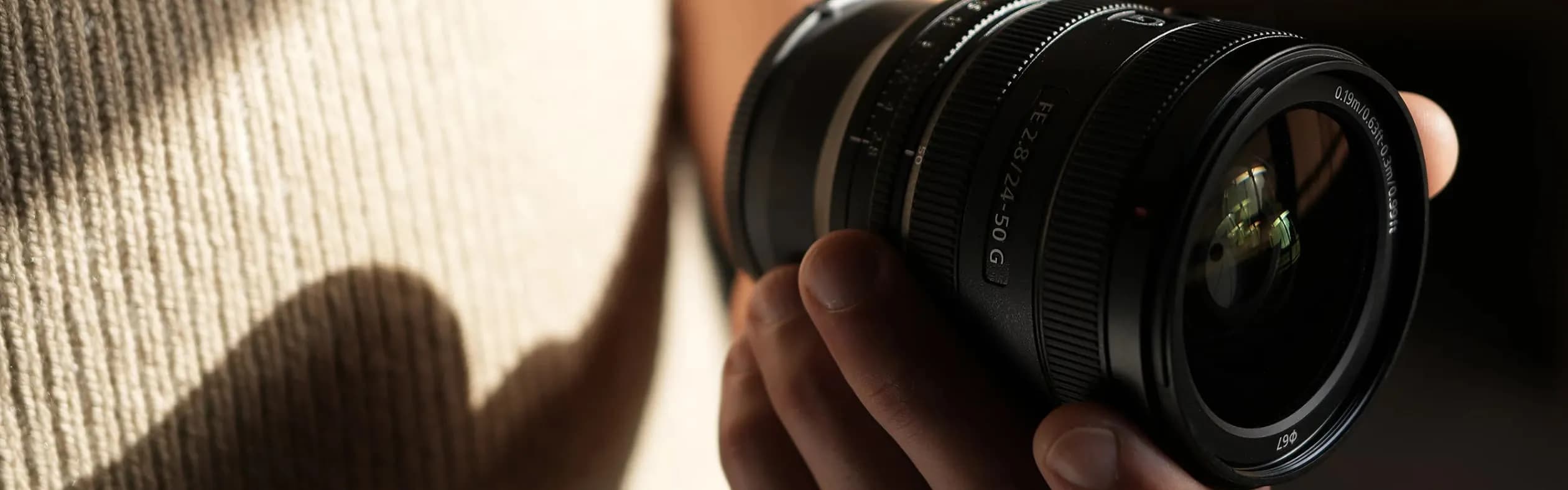 Стандартный объектив Sony FE 24-50mm f/2.8 G (SEL2450G.SYX) (Standard)