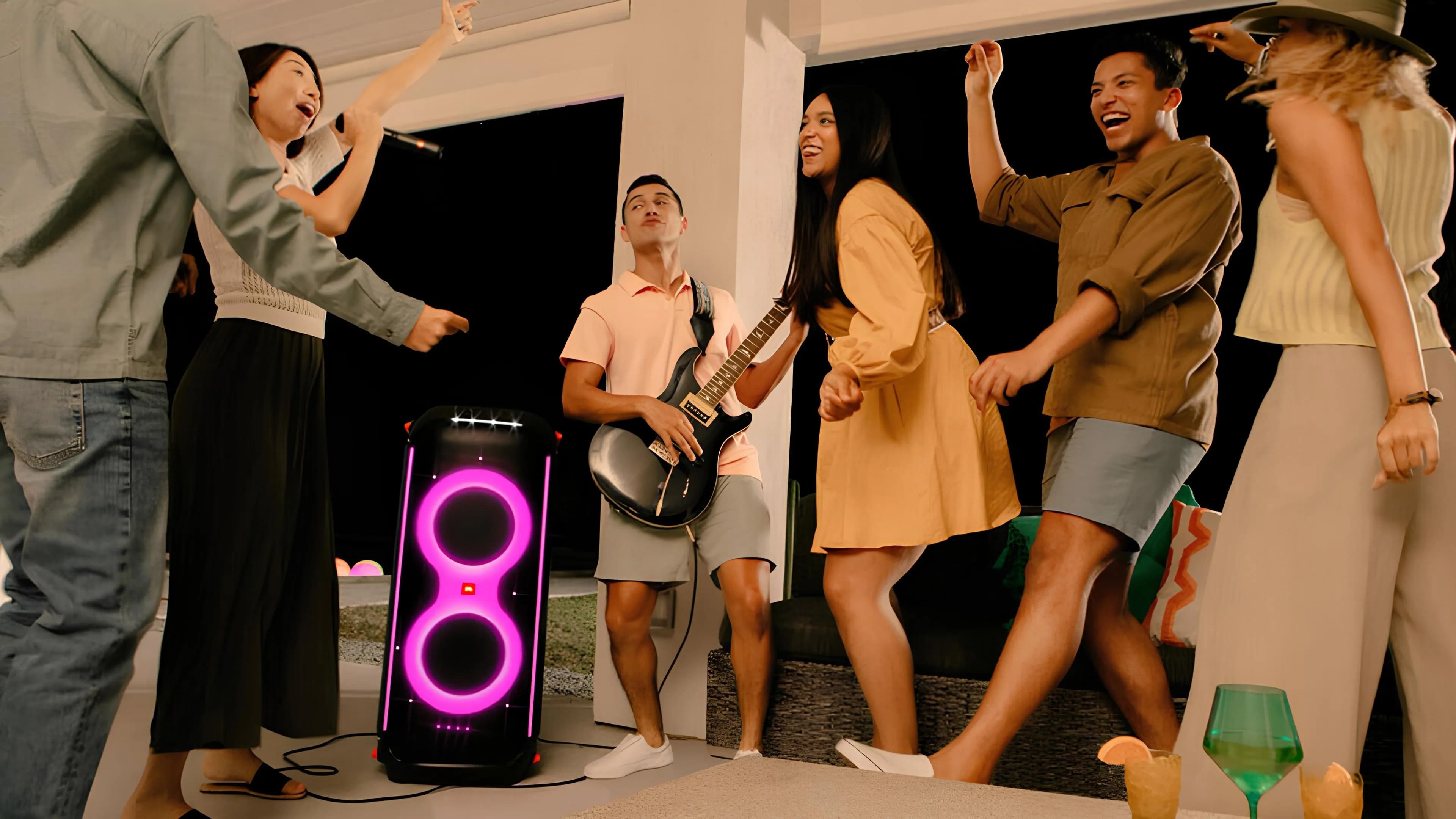 Акустика JBL PartyBox 720 (JBLPARTYBOX720EU)