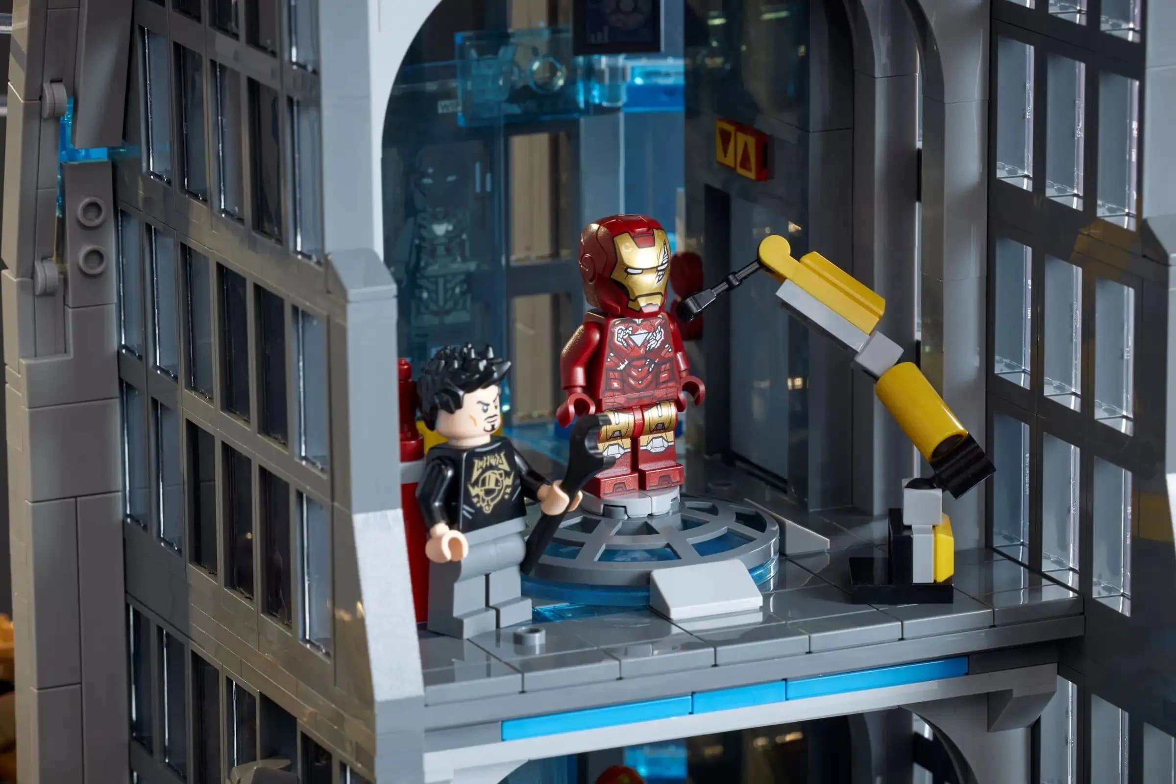 Конструктор LEGO Marvel Башня Мстителей (76269)