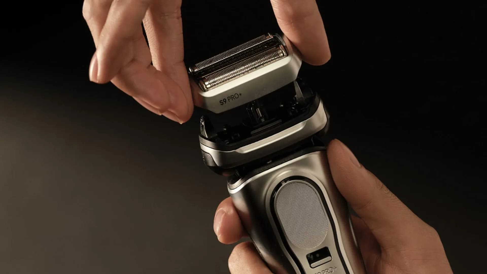 Электрическая бритва BRAUN Series 9 Pro+ 9675cc Wet&Dry (Graphite)