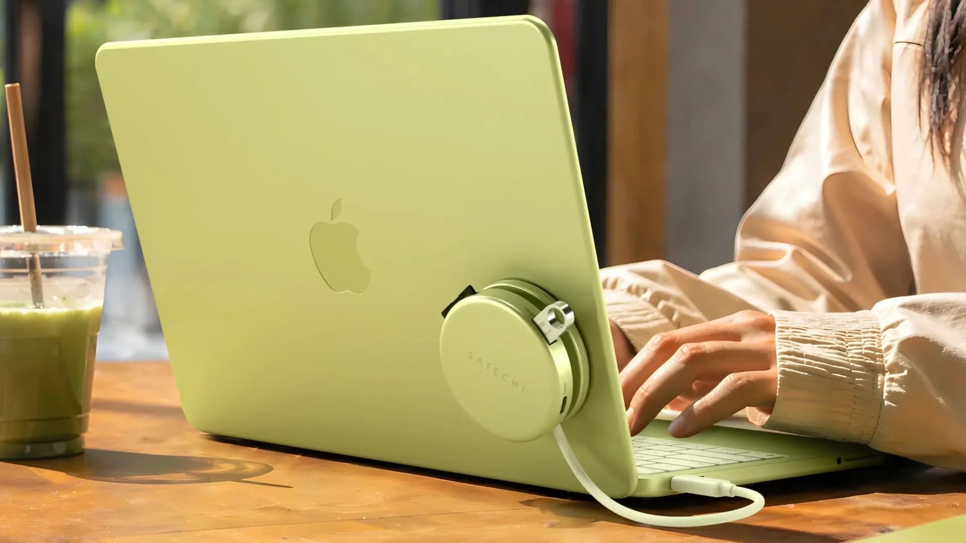 Адаптер Satechi OntheGo 5-in-1 USB-C (Blush)