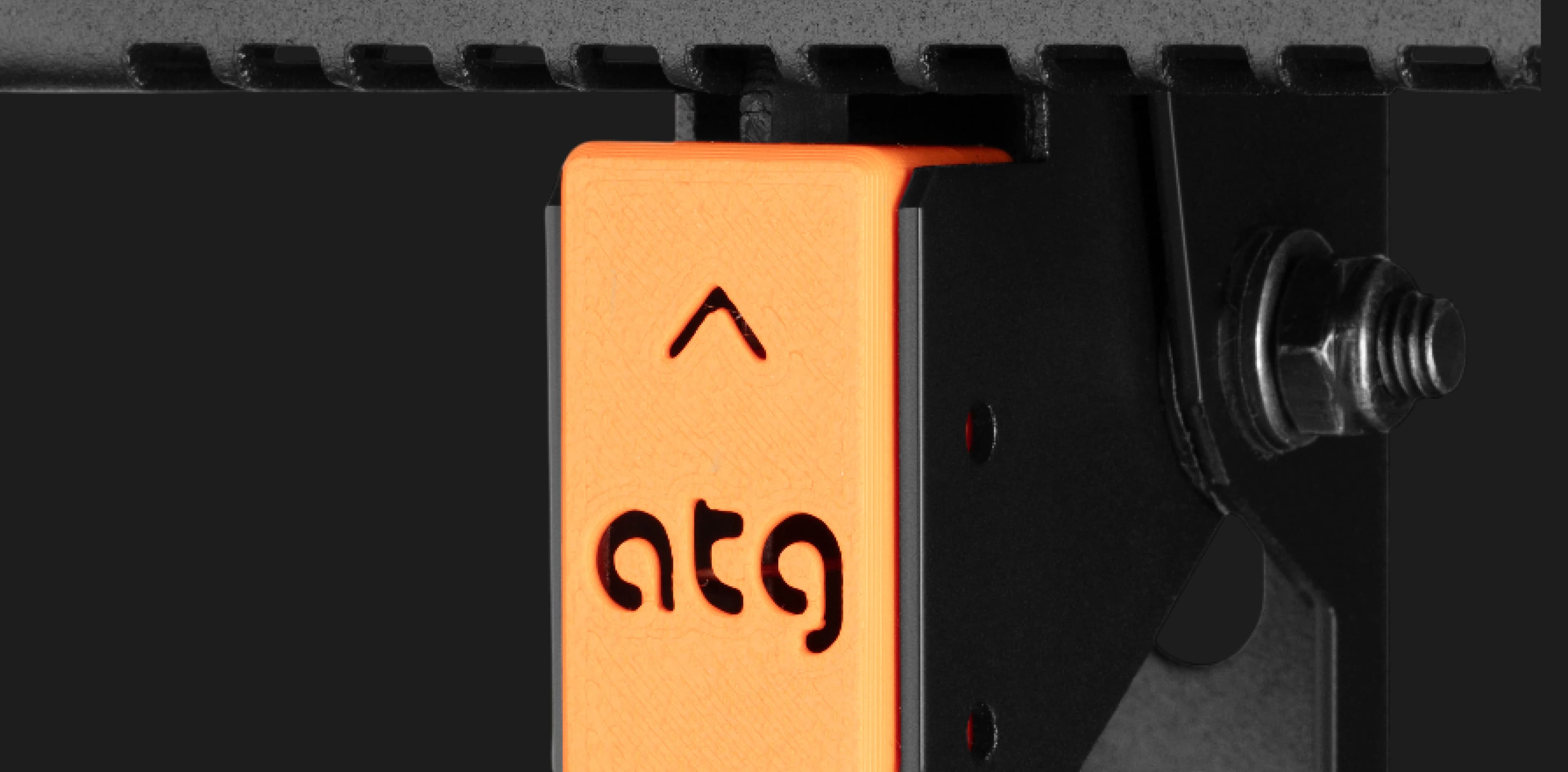 Крепление для ТВ наклонное ATG W4265IBP 42-65"