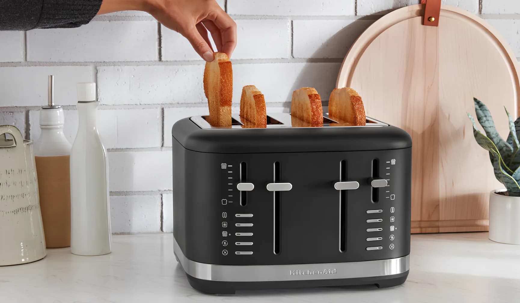 Тостер KitchenAid 5KMT4109EBM (Black Matte)