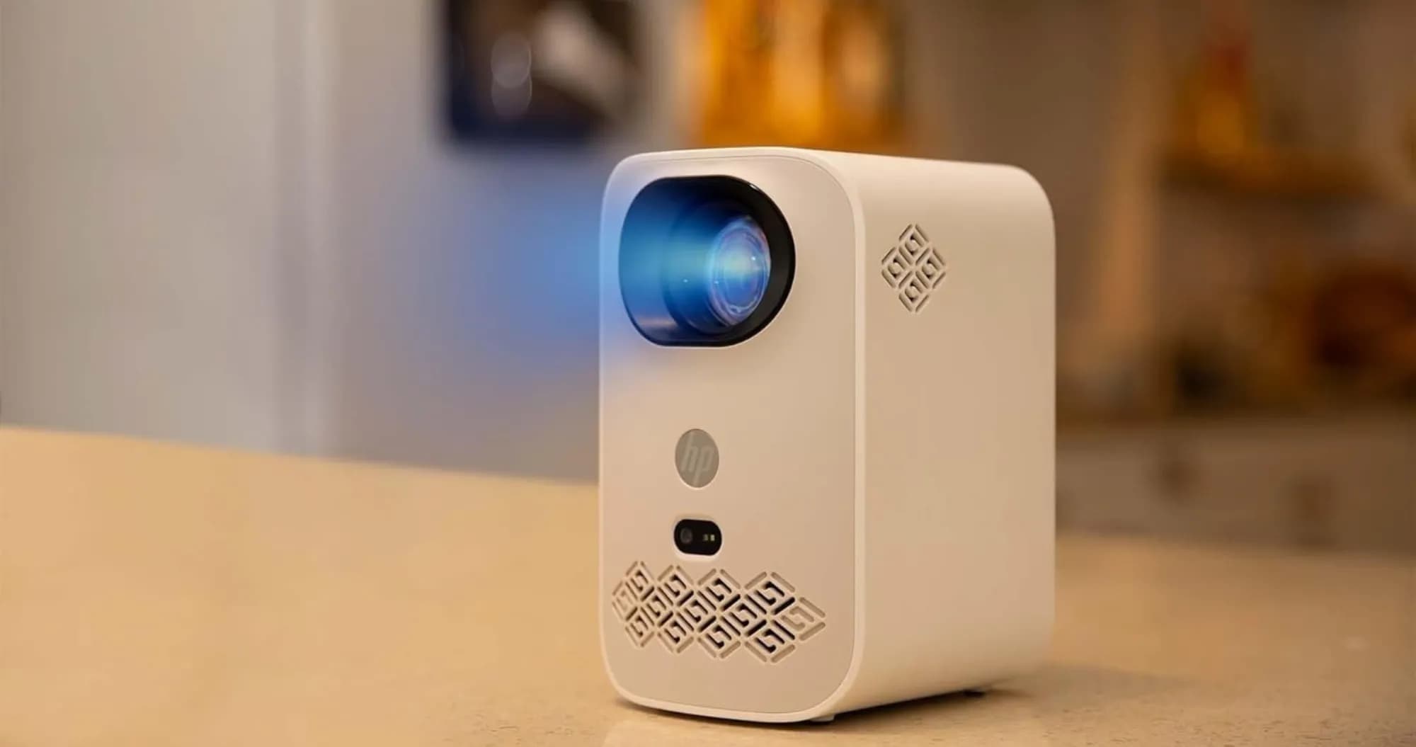 Мультимедийный проектор HP CC360 (UA)