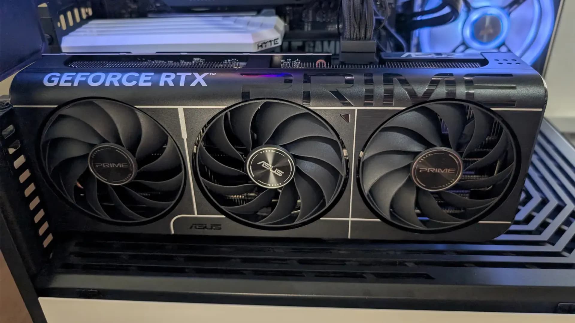 Видеокарта ASUS GeForce RTX 5070 Ti PRIME OC 16GB (90YV0MF0-M0NA00)