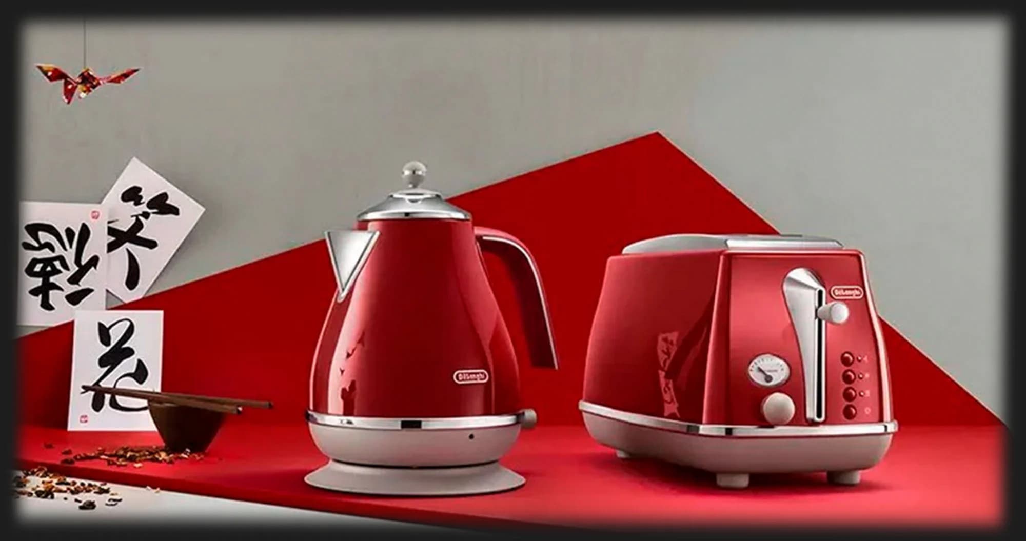 Тостер DeLonghi Icona Capitals (Red)