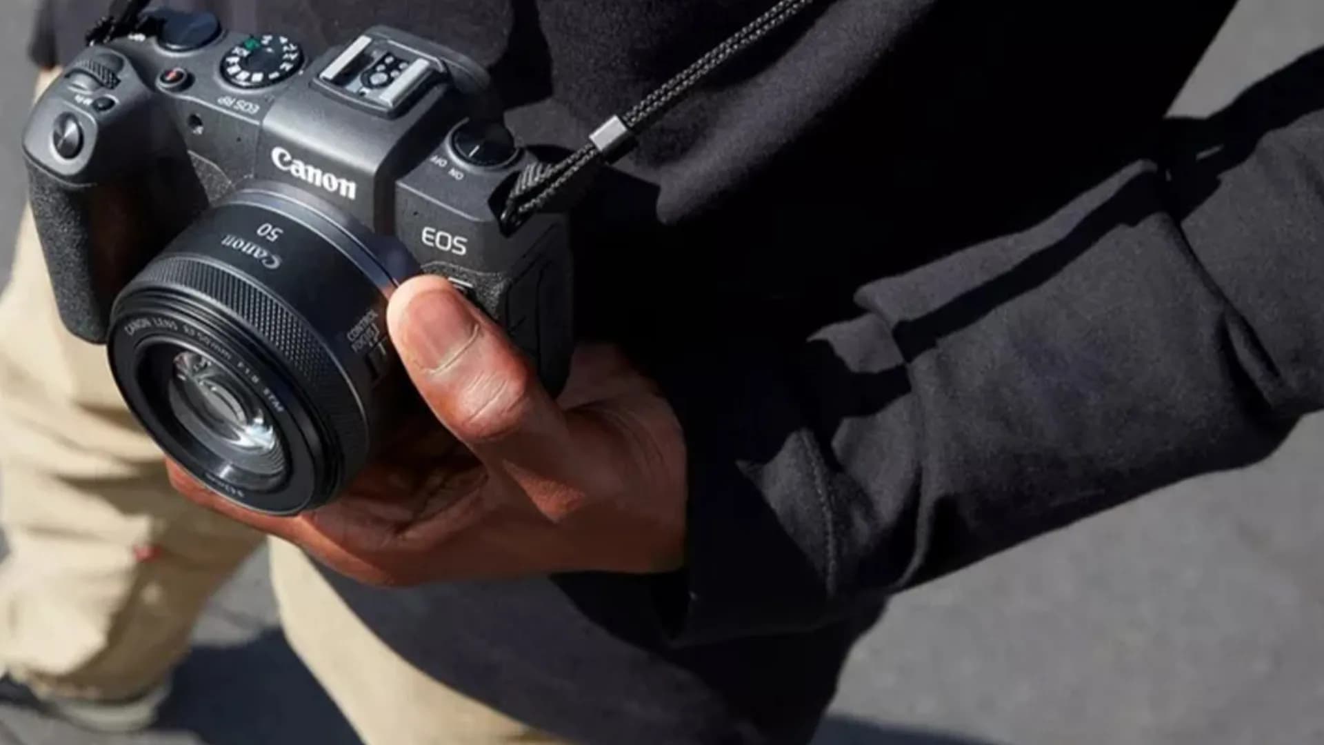 Стандартный объектив Canon RF 50mm f/1.8 STM (4515C005) (Standard)