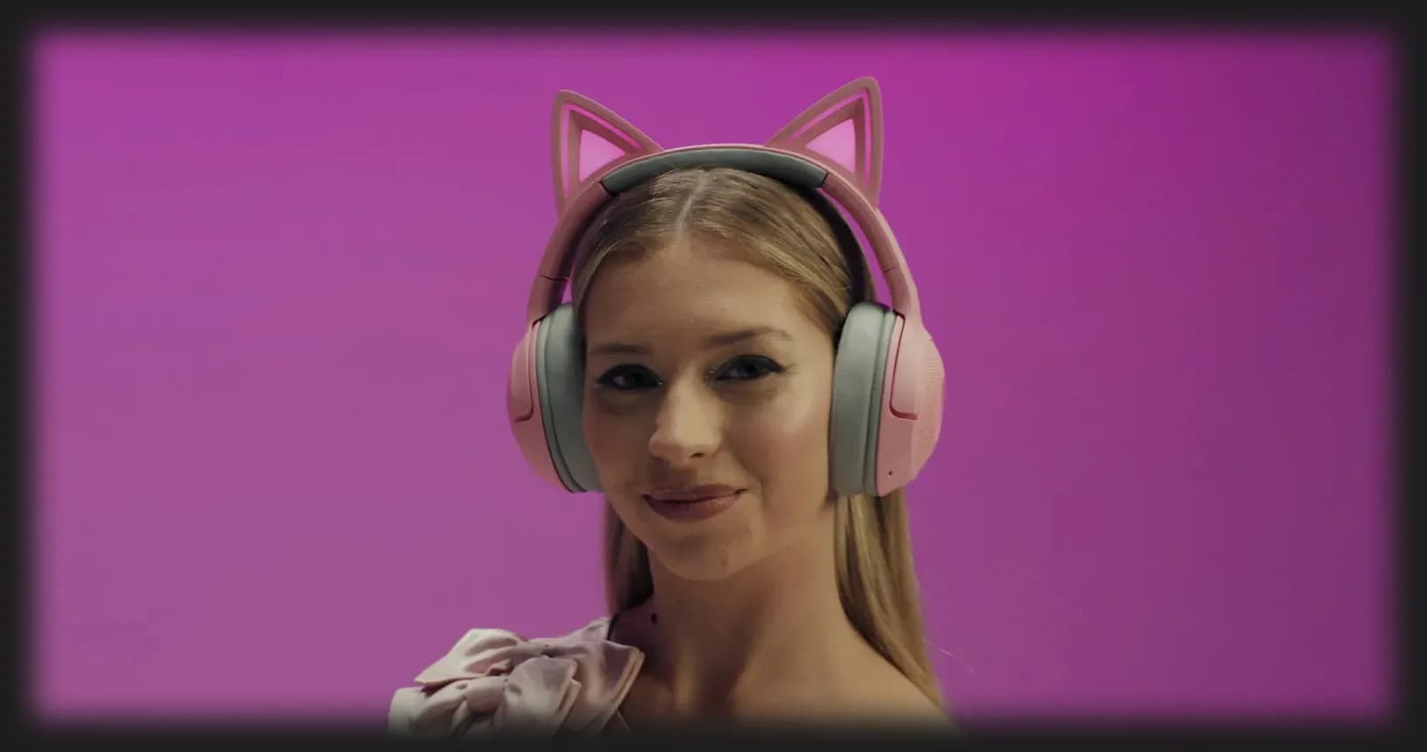 Игровая гарнитура RAZER Kraken Kitty V2 BT (Quartz) (RZ04-04860100-R3M1) (UA)
