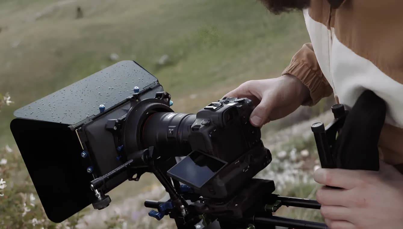 Цифровой фотоаппарат Canon EOS R5 Body (4147C027) (Standard)