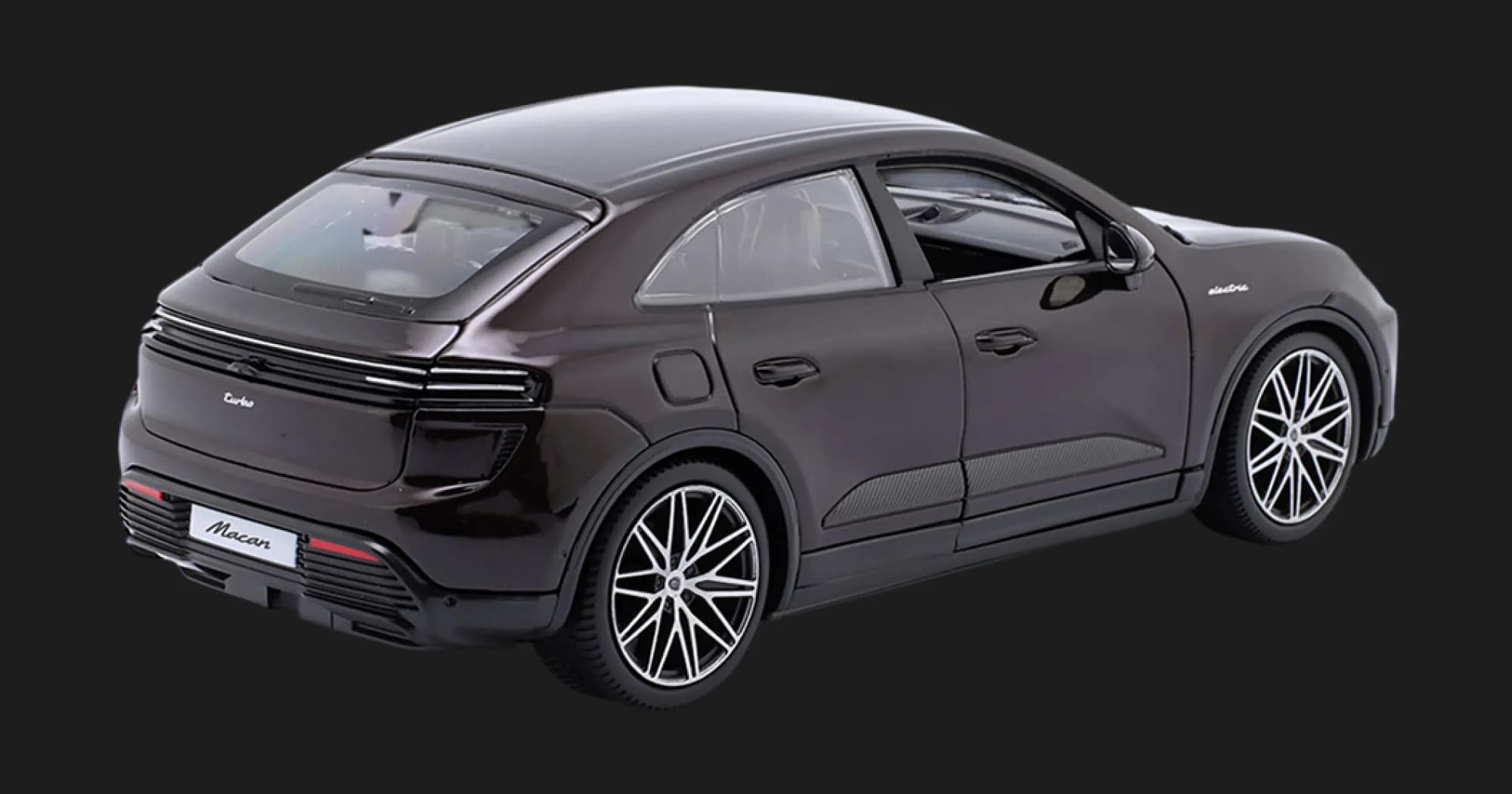 Автомодель Bburago — Porsche Macan 4 Electric (1:24) (18-21114)