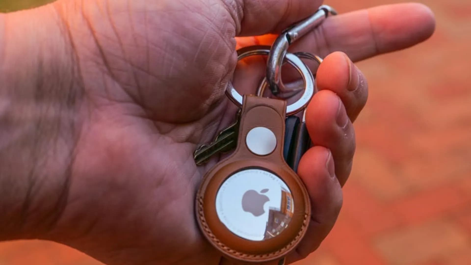 Брелок Apple AirTag FineWoven Key Ring (Moss)