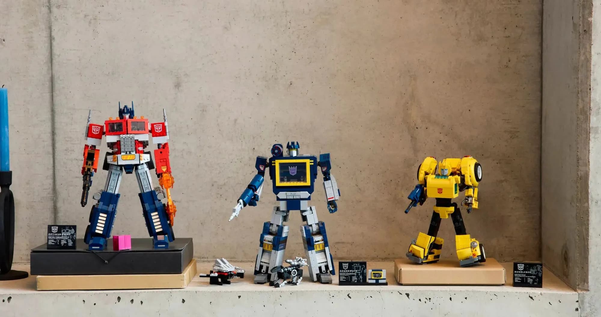 Конструктор LEGO Icons Transformers: Саундвейв (10358)