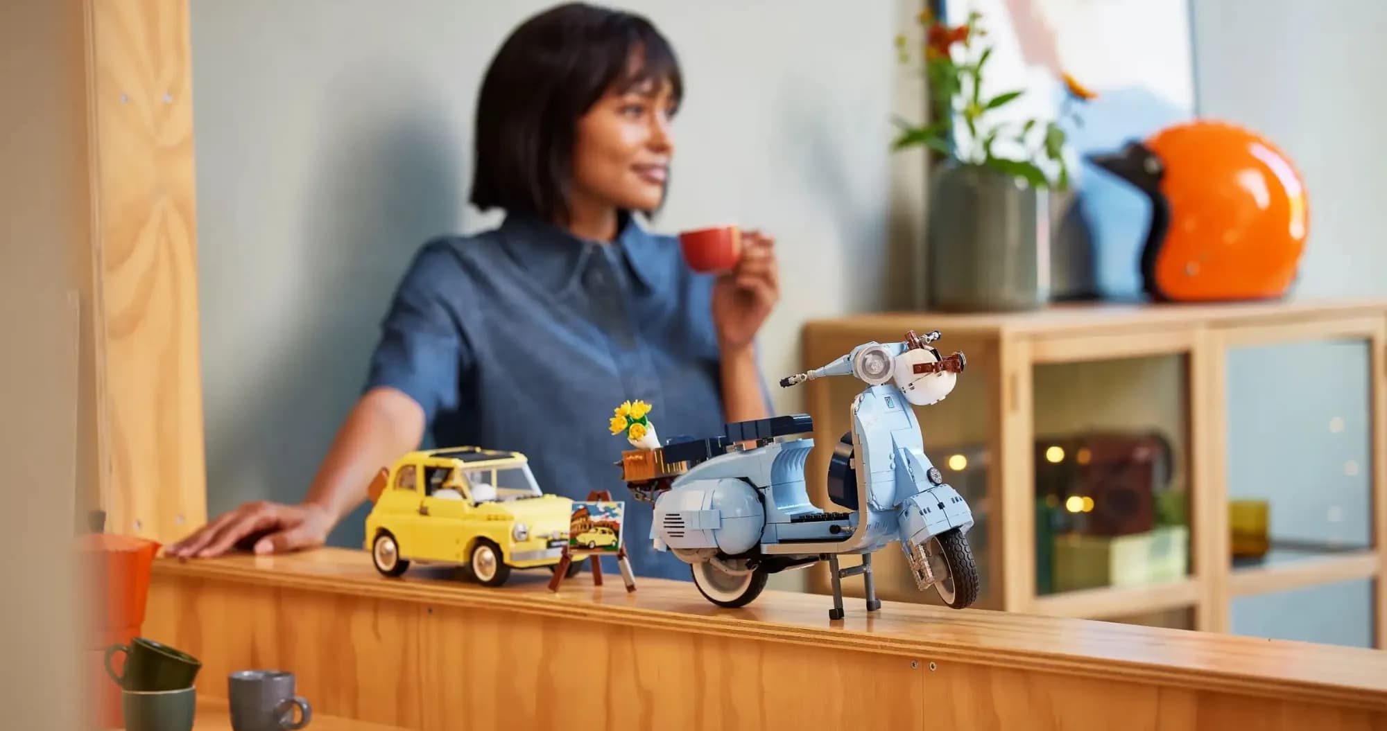 Конструктор LEGO Icons Vespa 125 (10298)