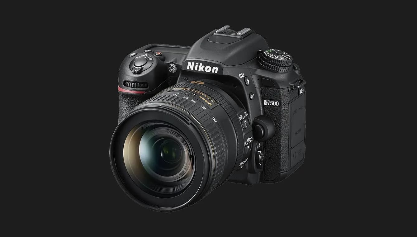 Цифровой фотоаппарат Nikon D7500 Body (VBA510AE) (Standard)