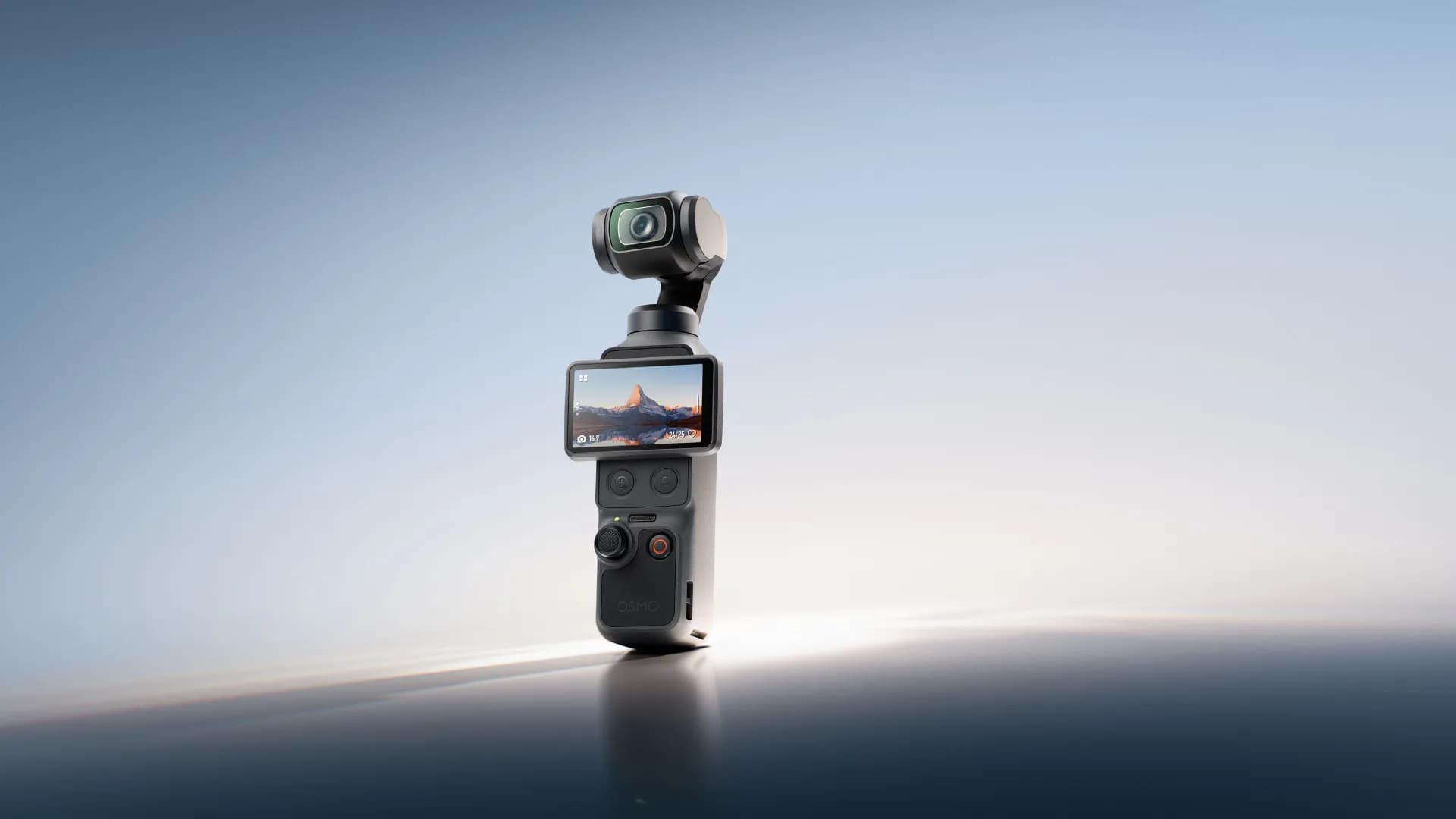 Экшн-камера DJI Osmo Pocket 4 Creator Combo