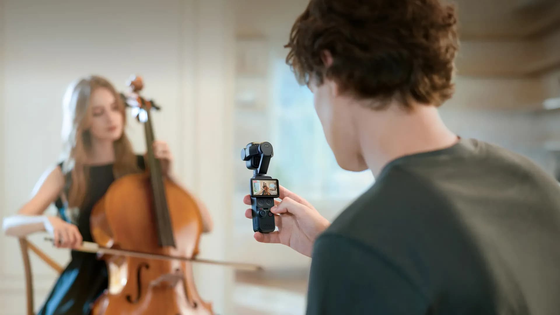 Экшн-камера DJI Osmo Pocket 4P Standard Combo (Classic Black)