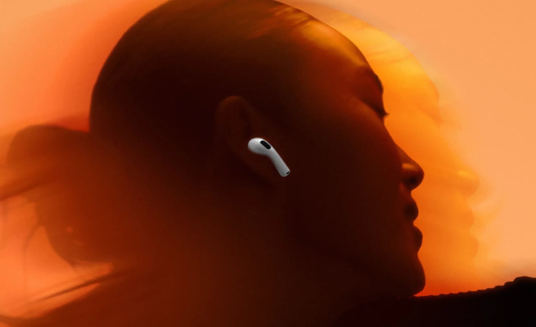 Наушники Apple AirPods 5 with Wireless Charging Case (MKFT4) (2026)