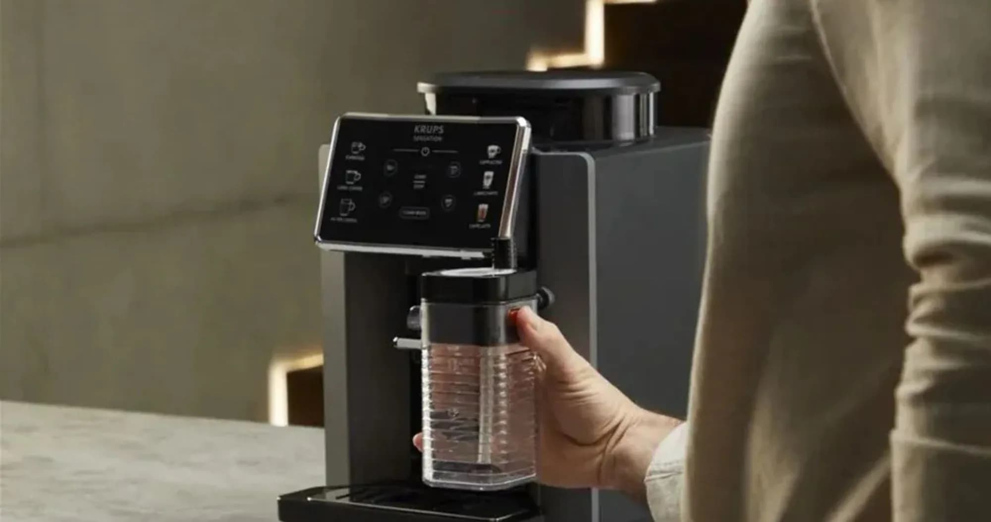 Кофемашина Krups Sensation Milk (Black) (EA912B10)