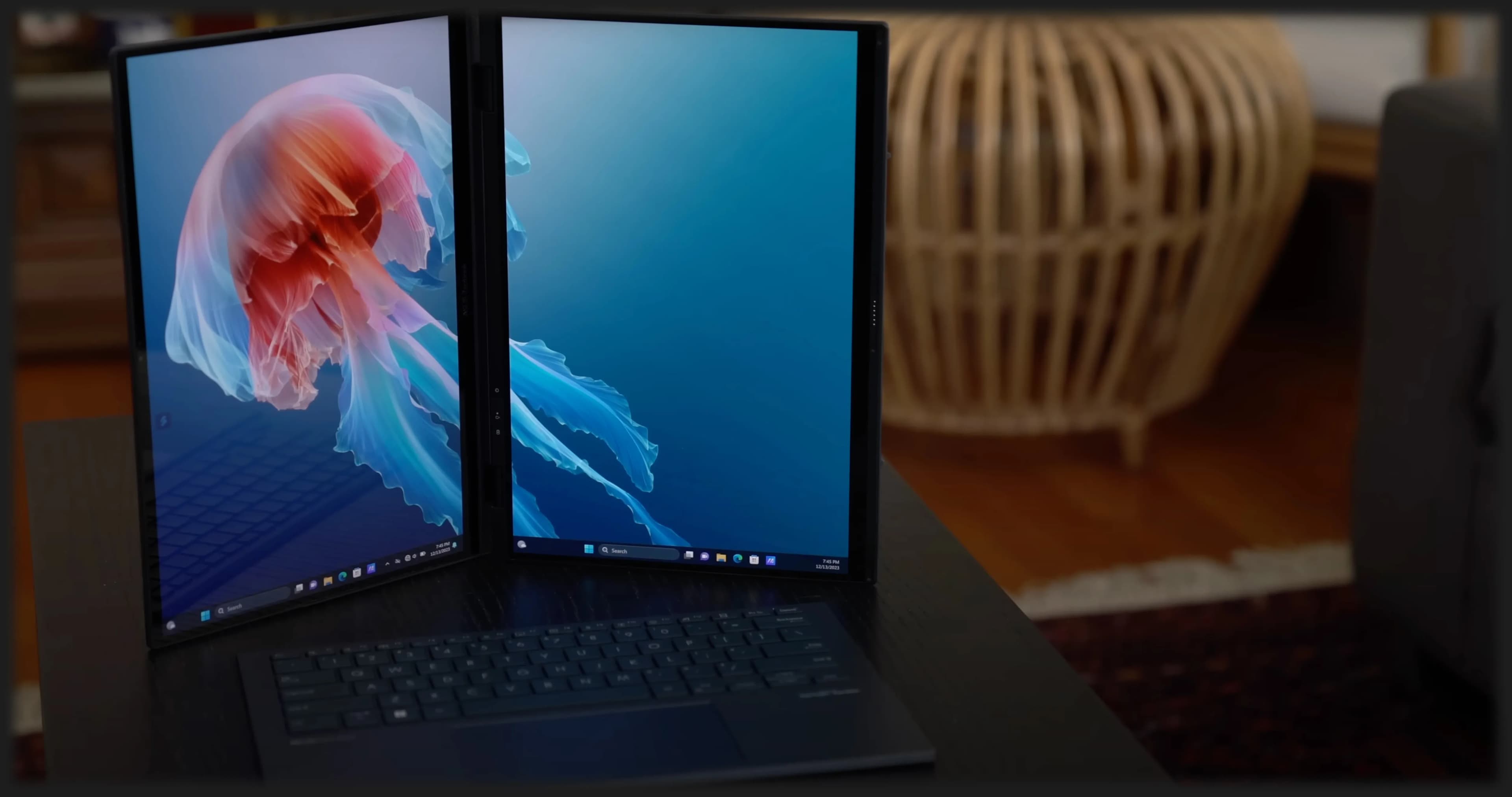 Ноутбук Asus ZenBook Duo 14 UX8406CA 14" (Intel Core Ultra 9/32GB/2TB (SSD)/Intel Arc) (UX8406CA-IS99T)