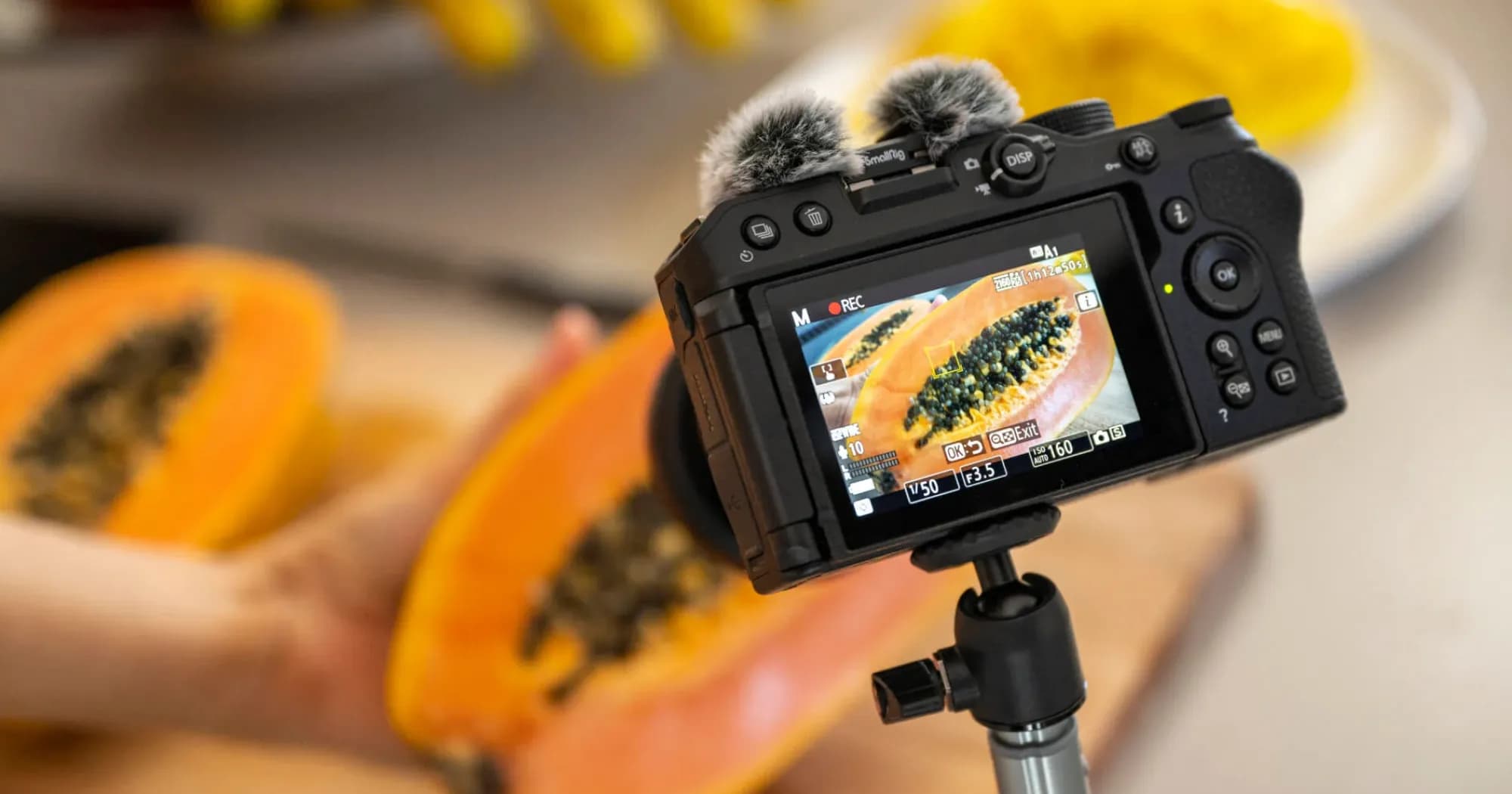Цифровой фотоаппарат Nikon Z30 Body (VOA110AE) (Standard)