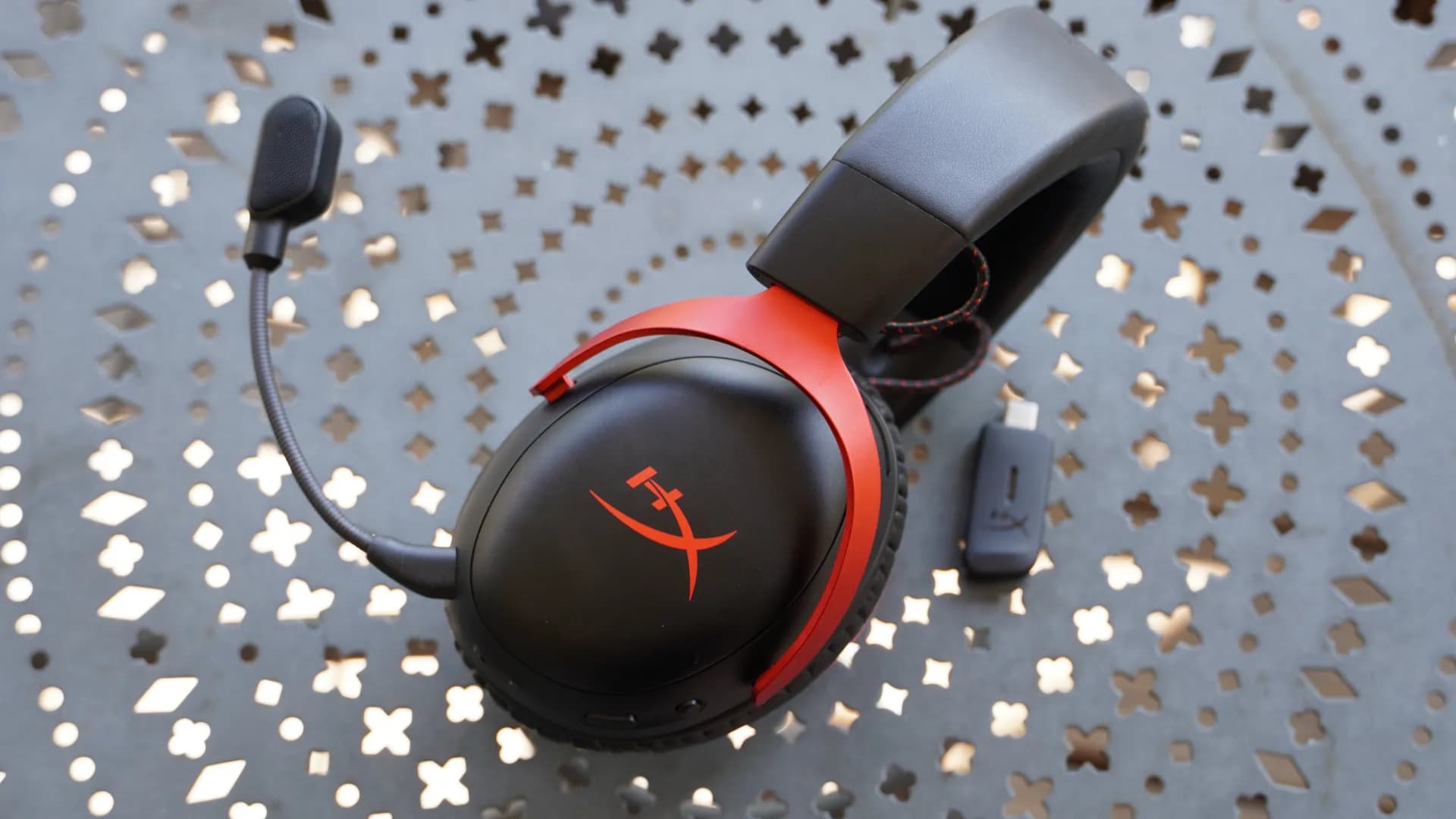 Игровая гарнитура HyperX Cloud III Wireless (Black/Red) (UA)