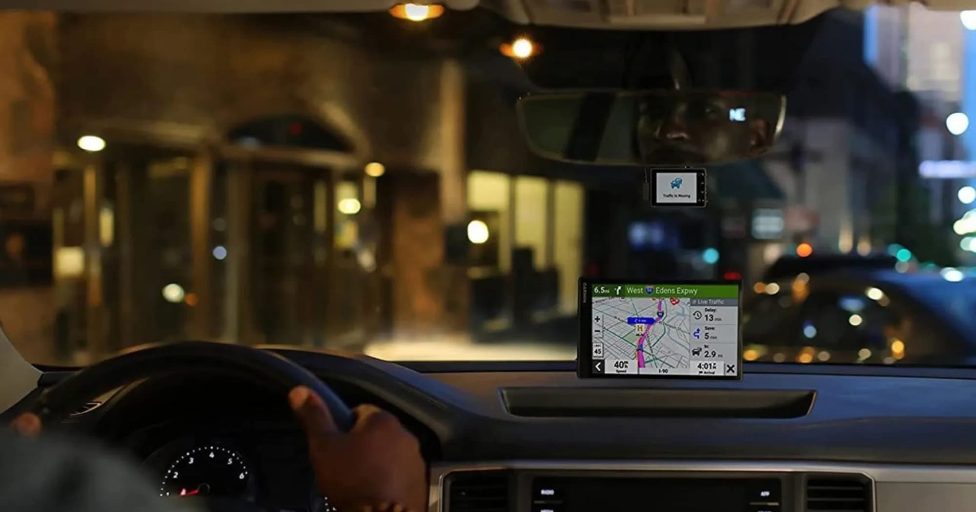 Автомобильный GPS-навигатор Garmin DriveSmart 86 (010-02471-15)
