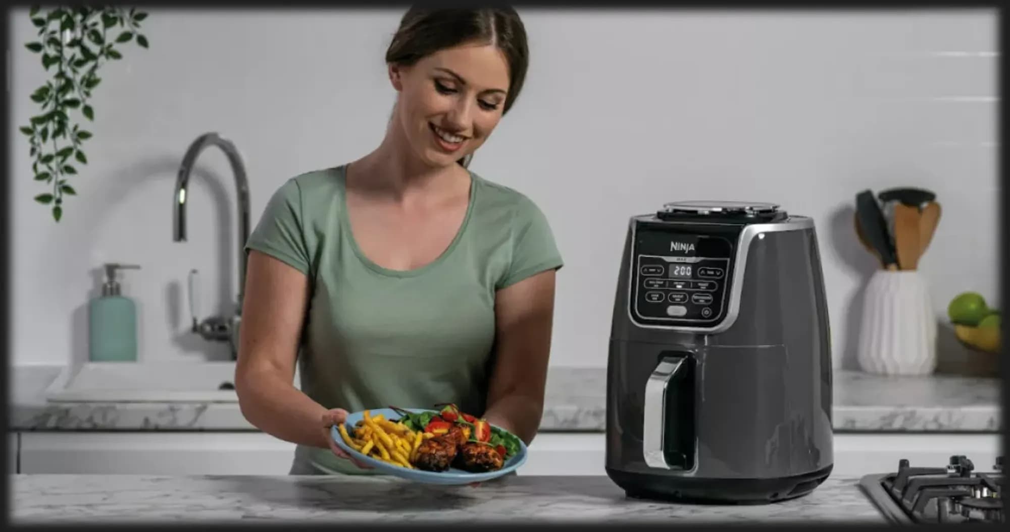 Мультипечь Ninja Air Fryer MAX AF160EU