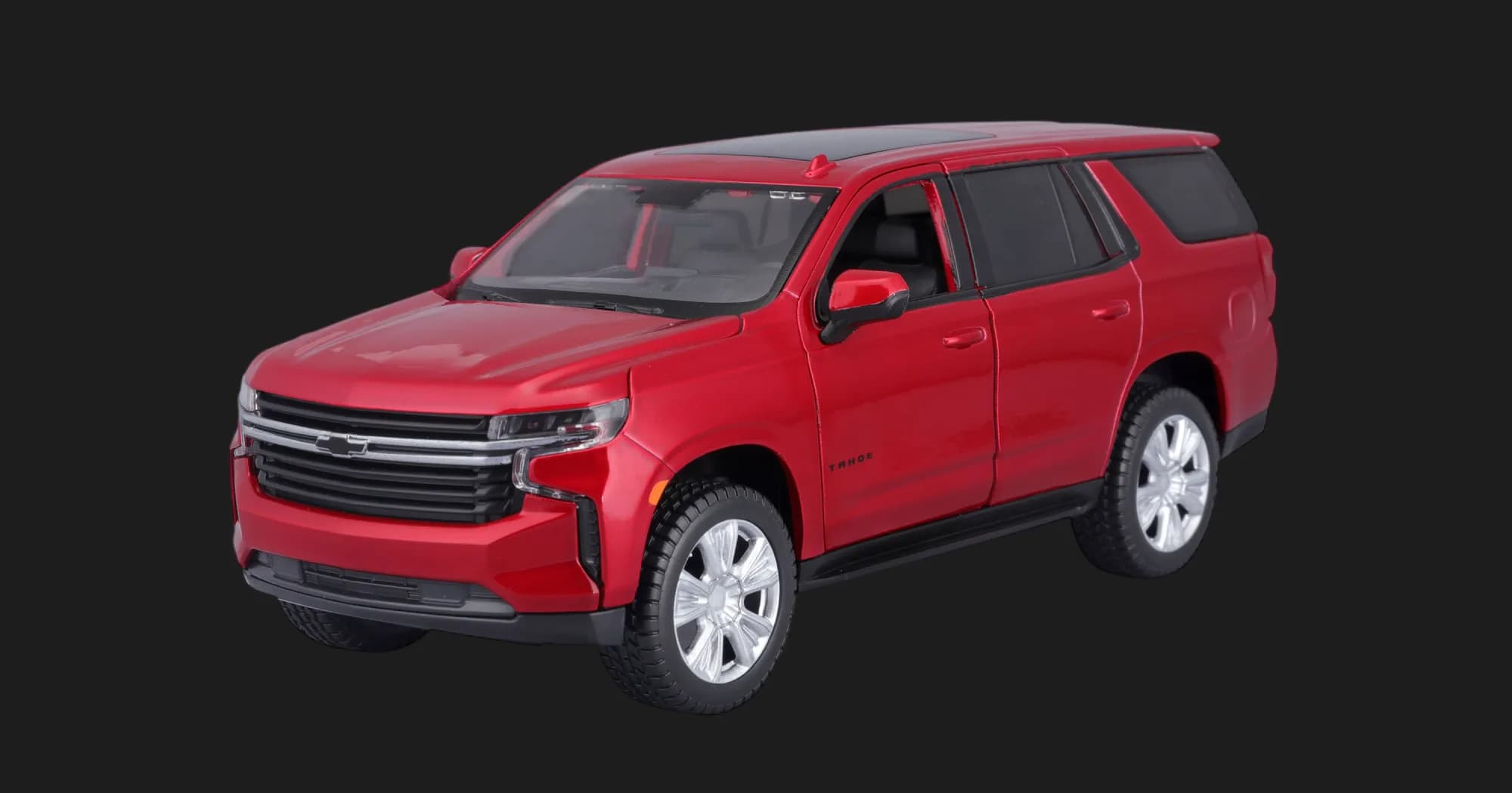 Автомодель Maisto 2021 Chevy Tahoe, 1:24 (31533 red)