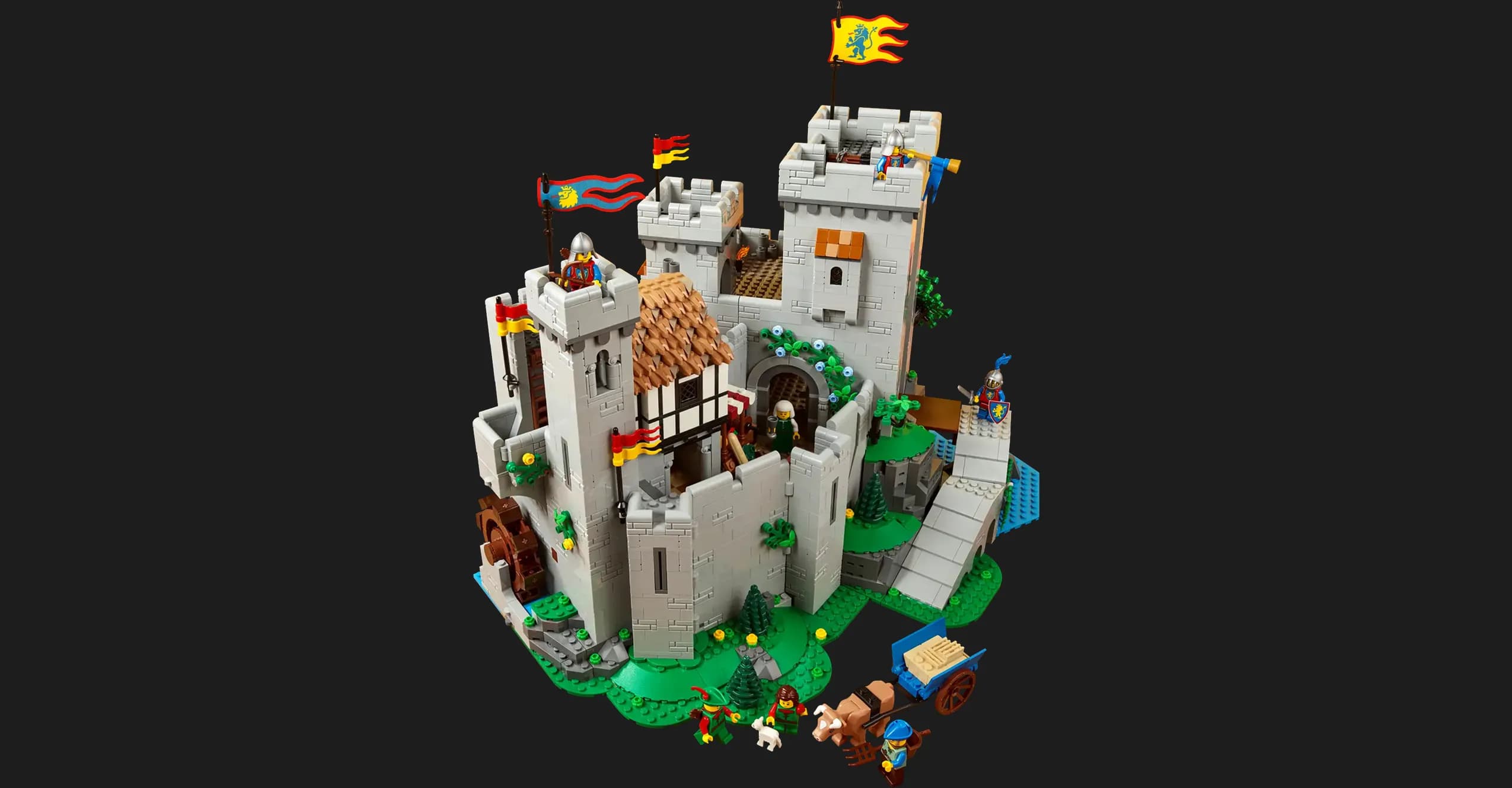 Конструктор LEGO Icons Замок рыцарей Льва (10305)