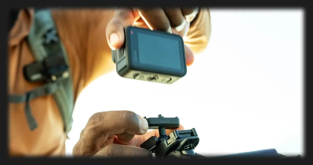 Экшн-камера GoPro Hero 13 Black + Enduro + SD Card + Handler Floating (CHDRB-131-RW) (Standard)