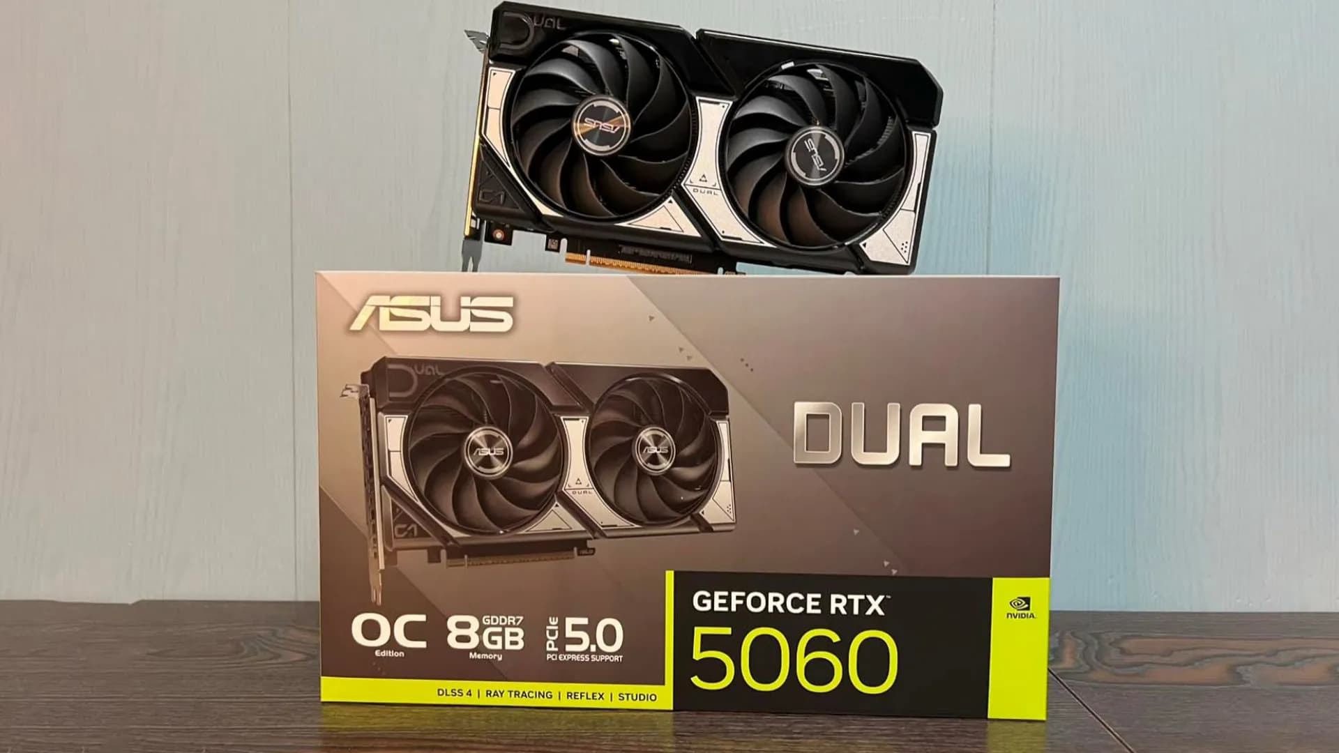 Видеокарта ASUS GeForce RTX 5060 Dual EVO 8GB (90YV0NS0-M0NB00)