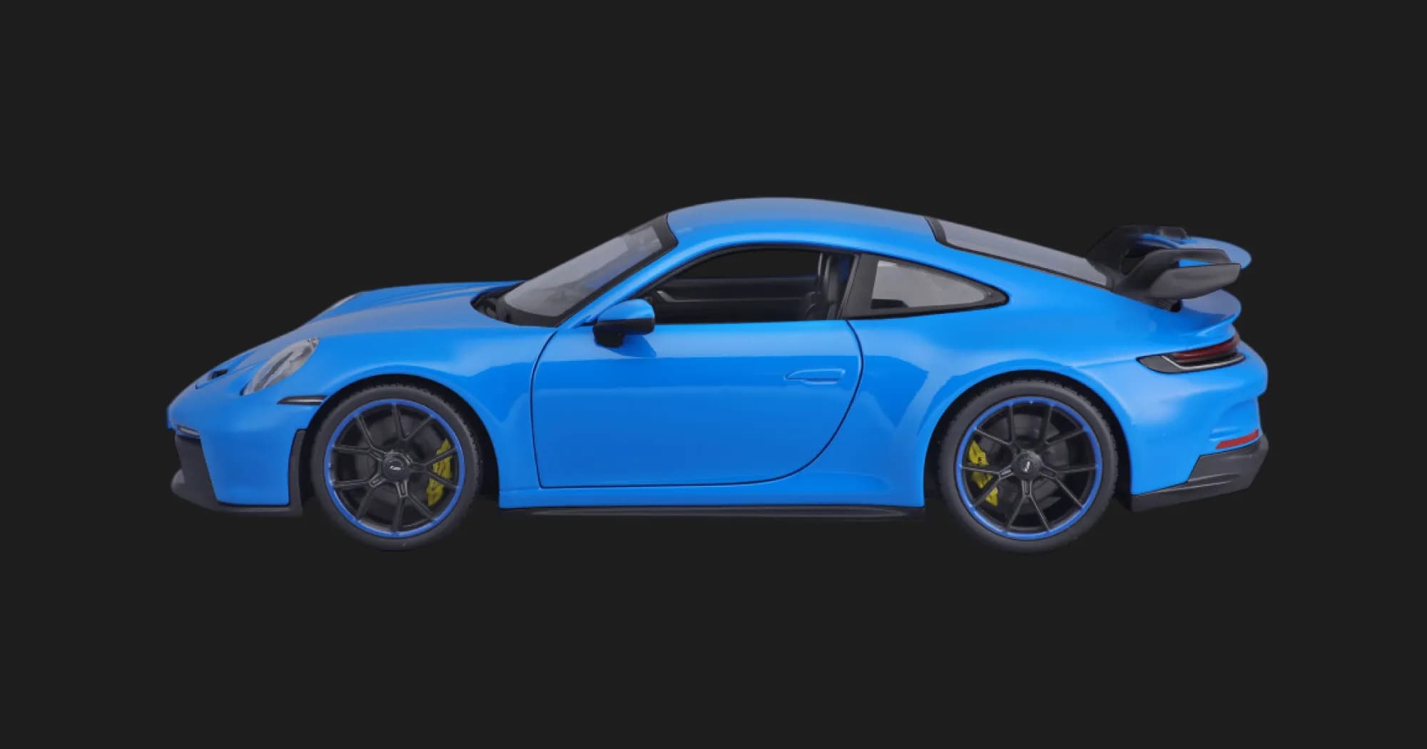 Автомодель Maisto 2022 Porsche 911 GT3, 1:18 (36458 blue)