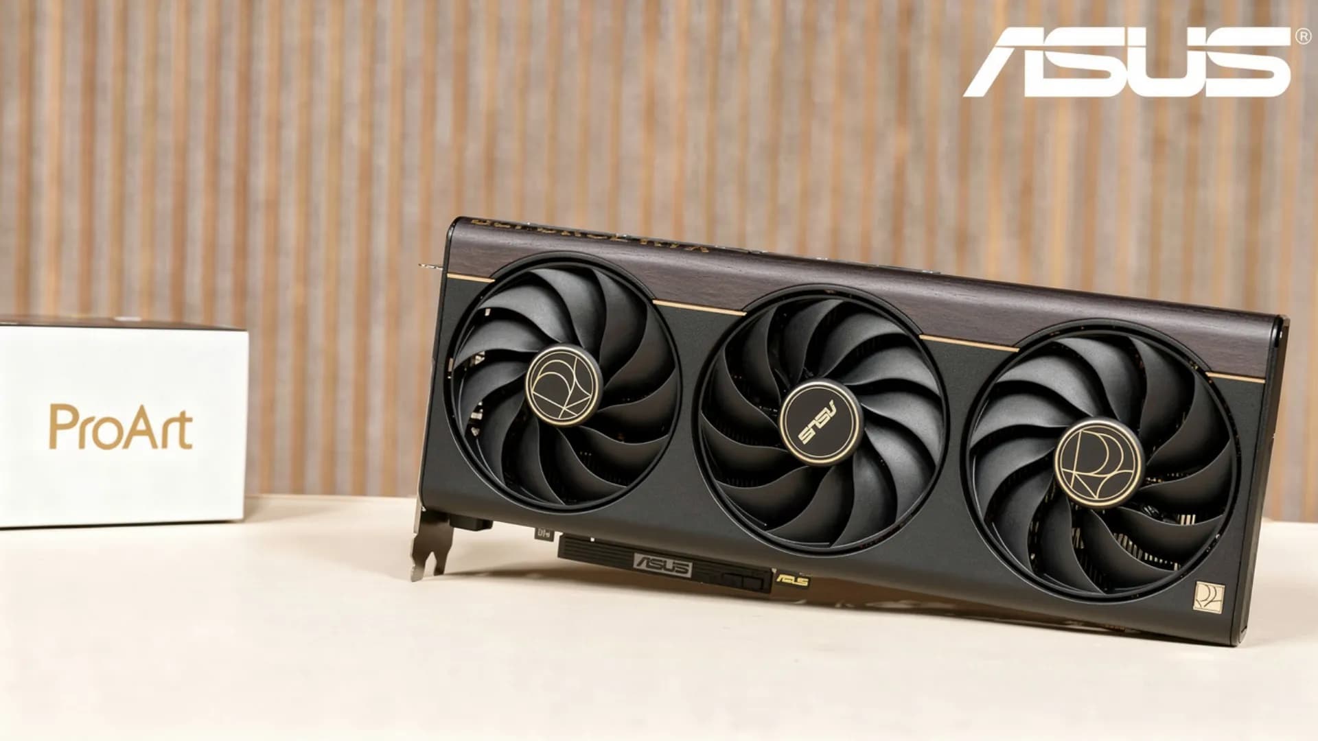 Видеокарта ASUS GeForce RTX 5080 ProArt 16GB (PROART-RTX5080-O16G)