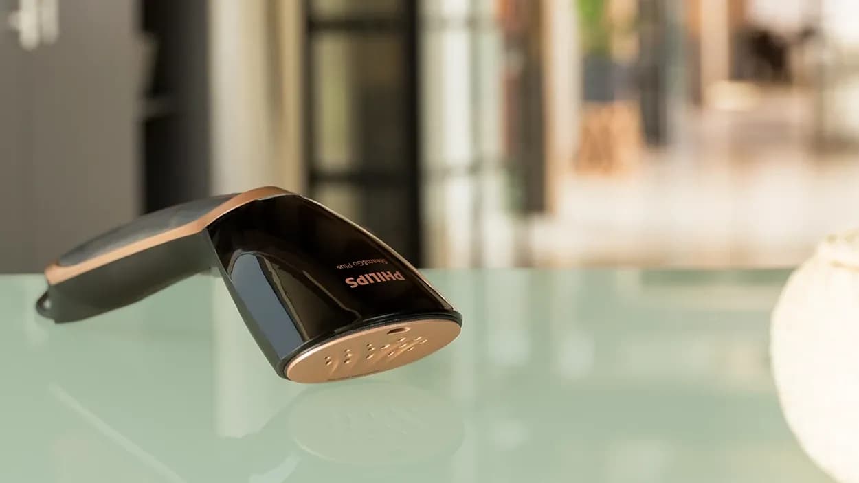 Отпариватель Philips Steam Go GC365/80