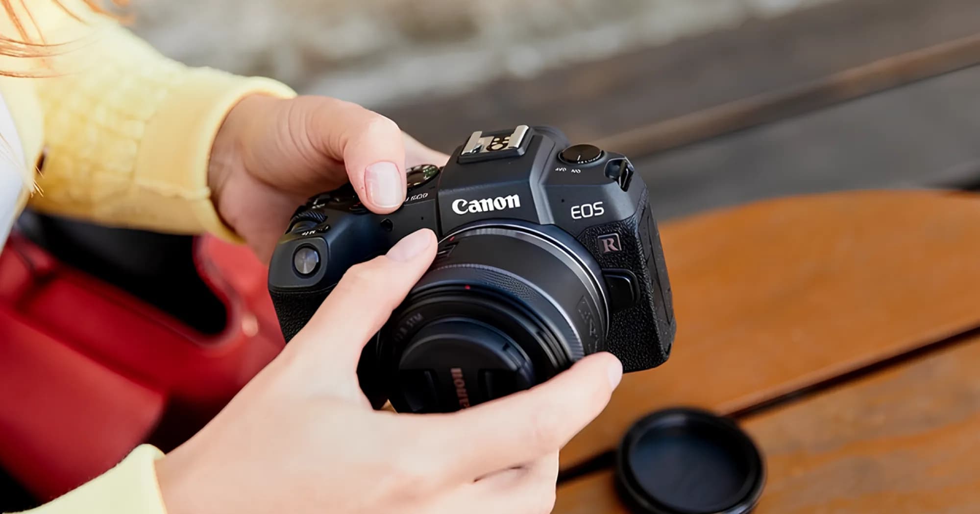 Широкоугольный объектив Canon RF 16 mm f/2.8 STM (5051C005) (Standard)