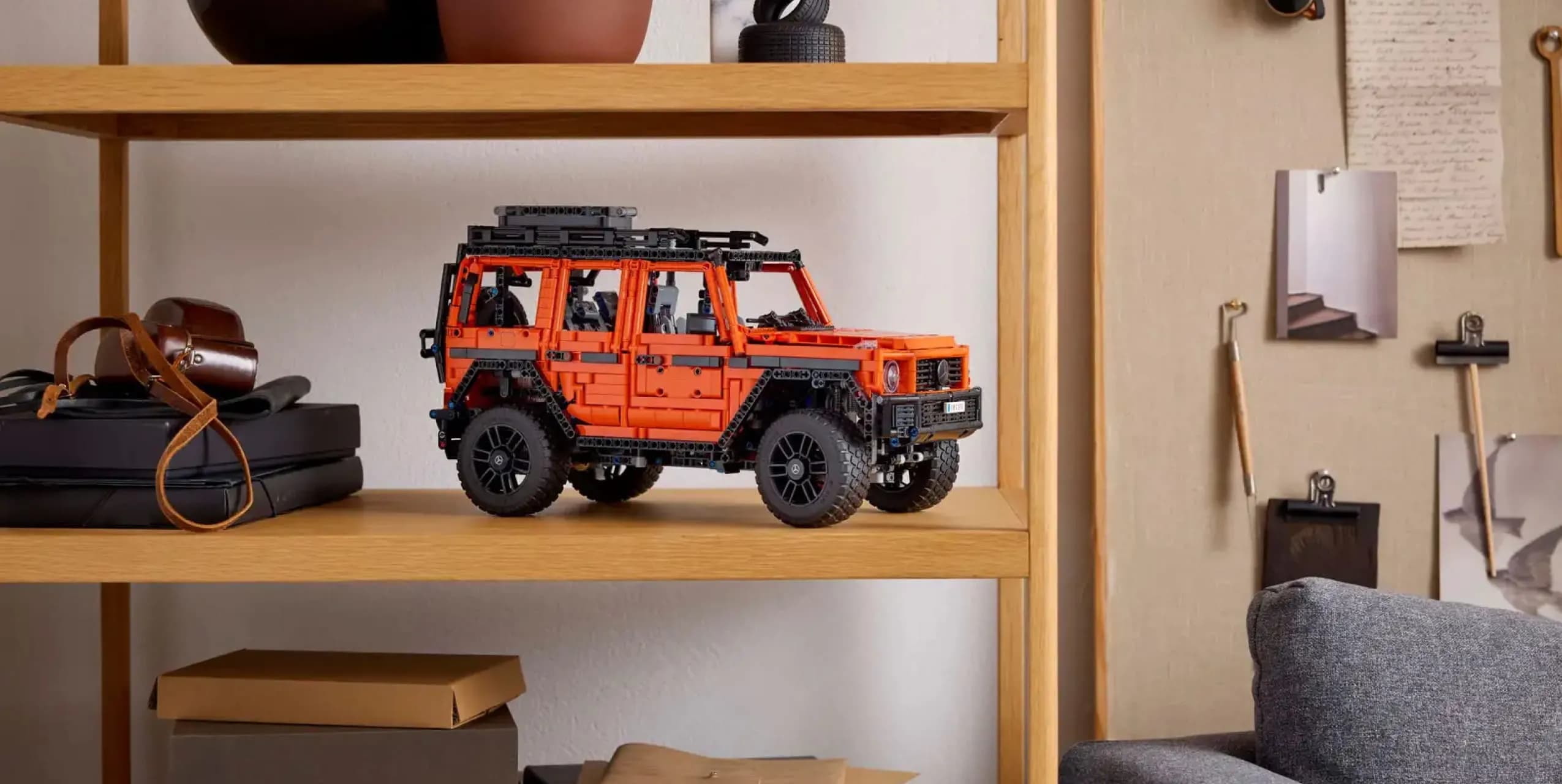 Конструктор LEGO Technic Mercedes-Benz G 500 Professional Line (42177)