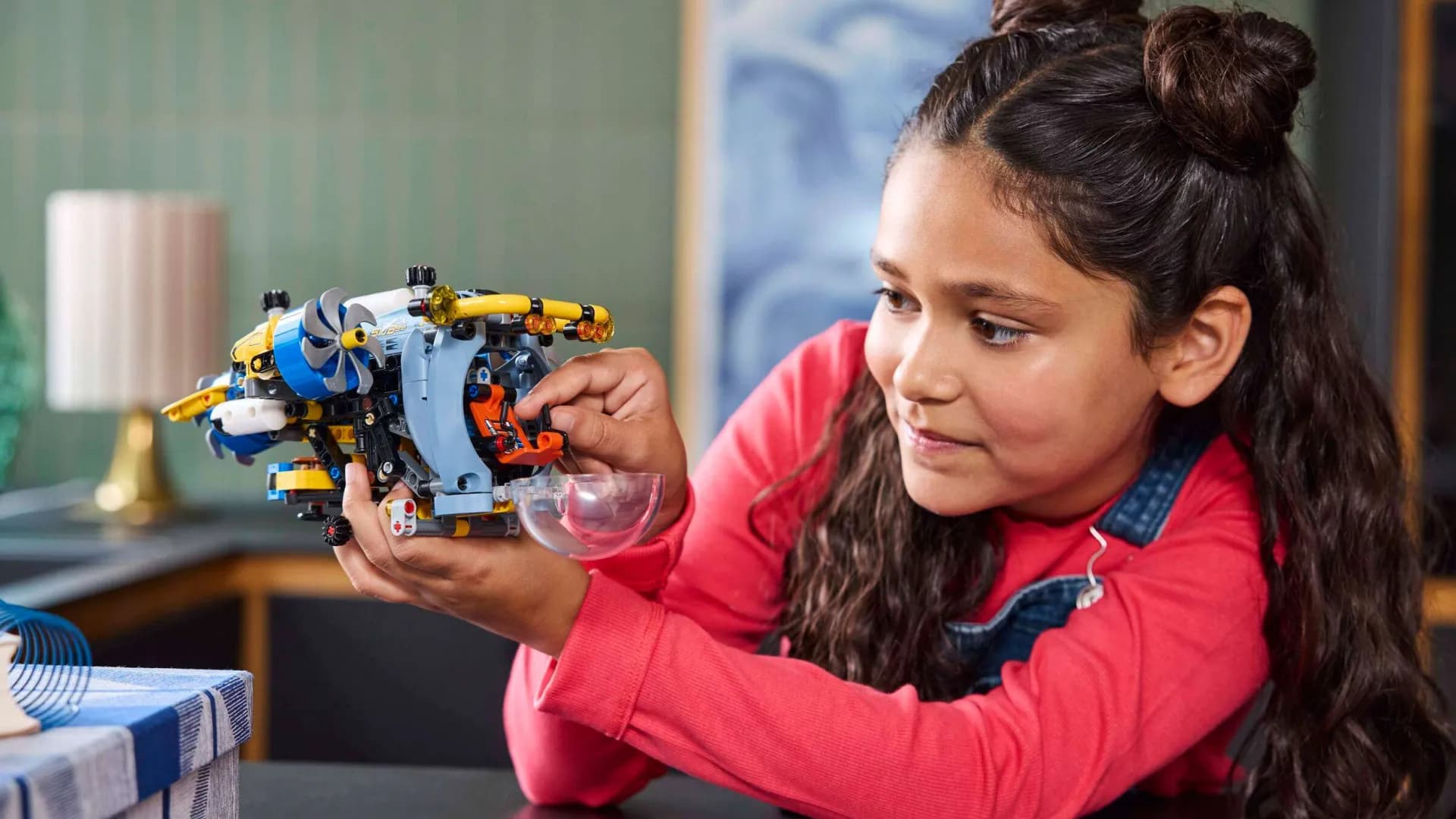 Конструктор LEGO Technic Глубоководная исследовательская подводная лодка (42201)