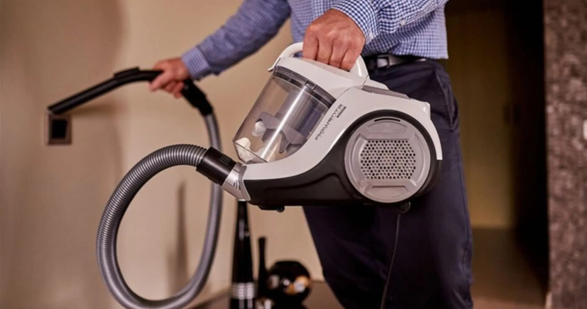 Пылесос безмешковый Rowenta Swift Power Cyclonic RO2957EA (White)