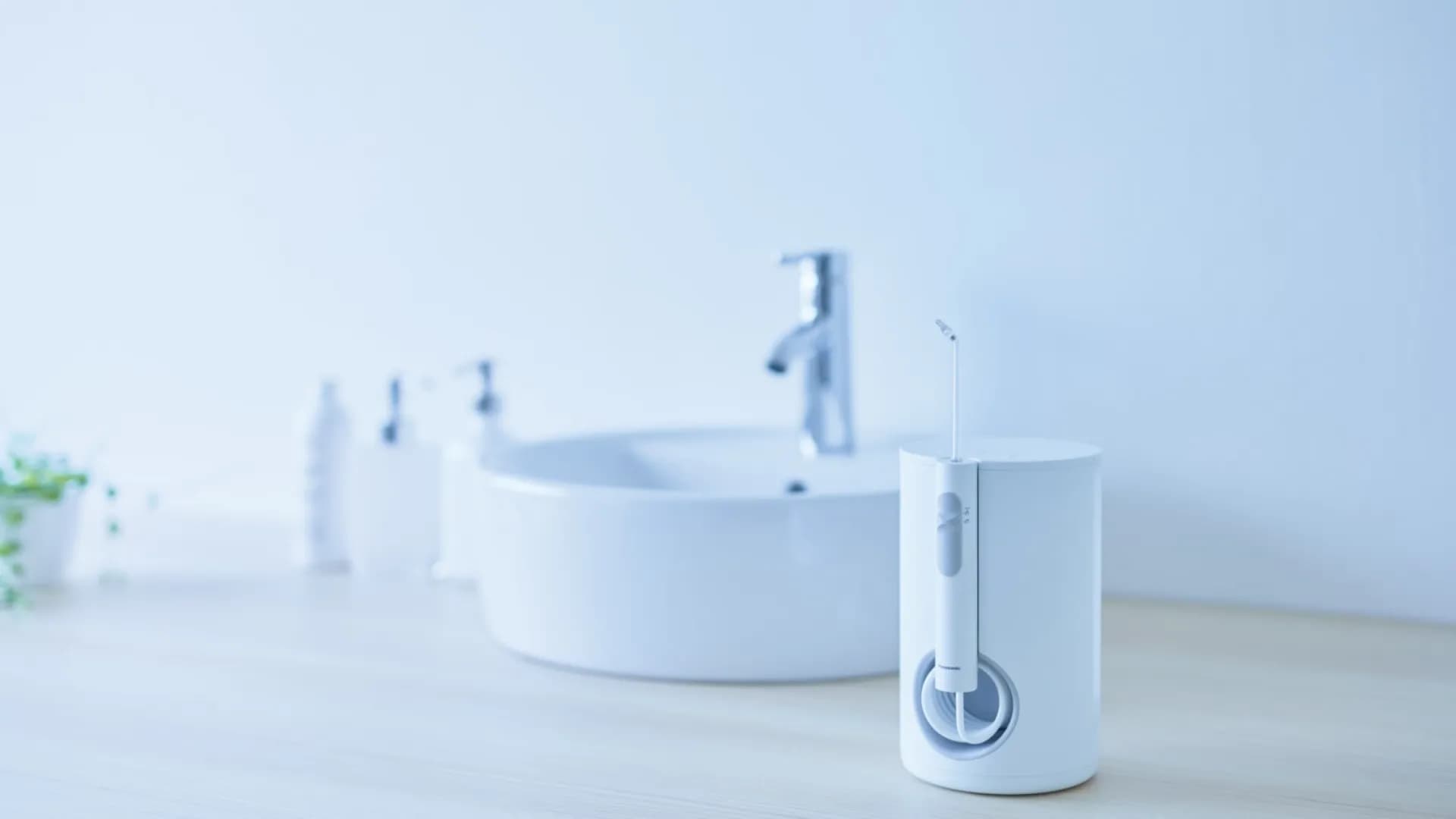Ирригатор стационарный Panasonic, 4 насадки (EW1614W520) (White)