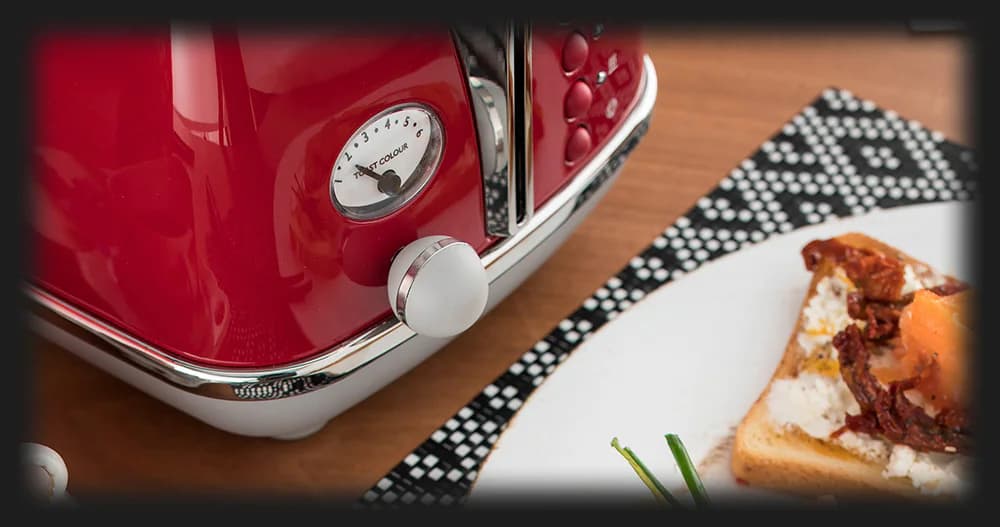 Тостер DeLonghi Icona Capitals (Red)