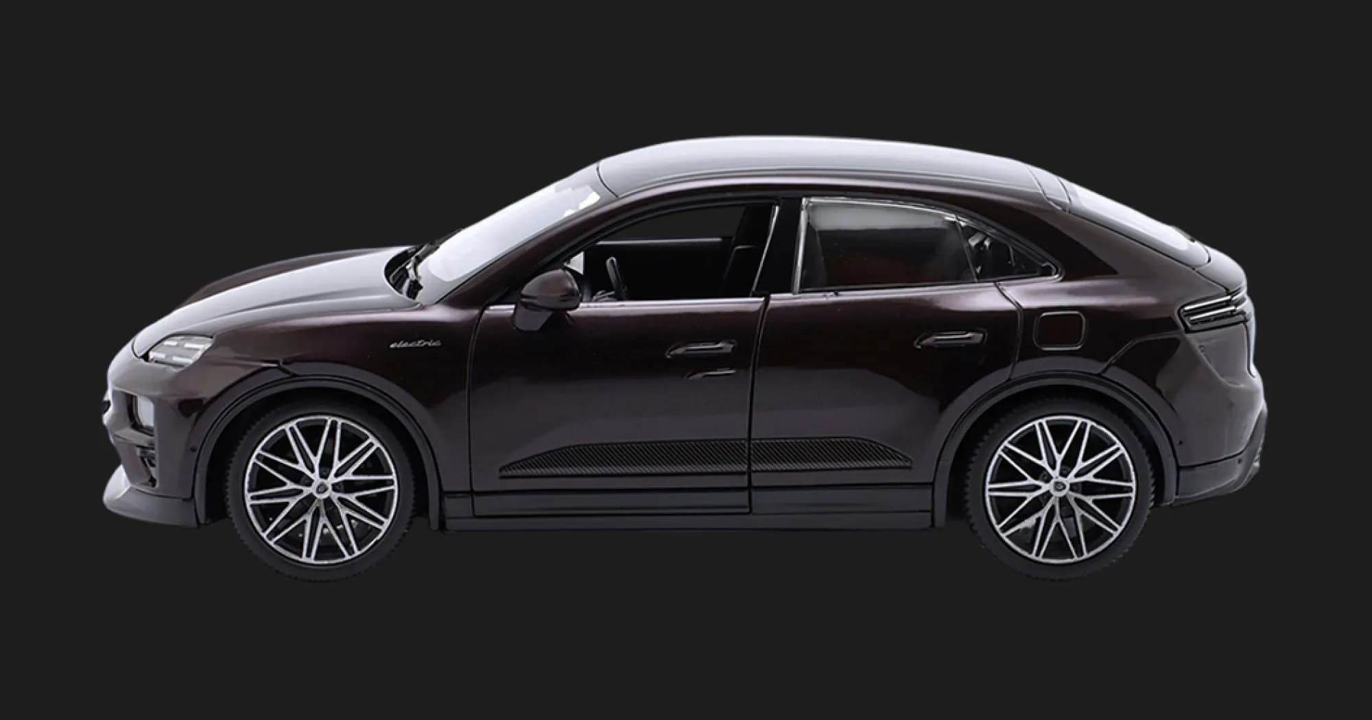Автомодель Bburago — Porsche Macan 4 Electric (1:24) (18-21114)