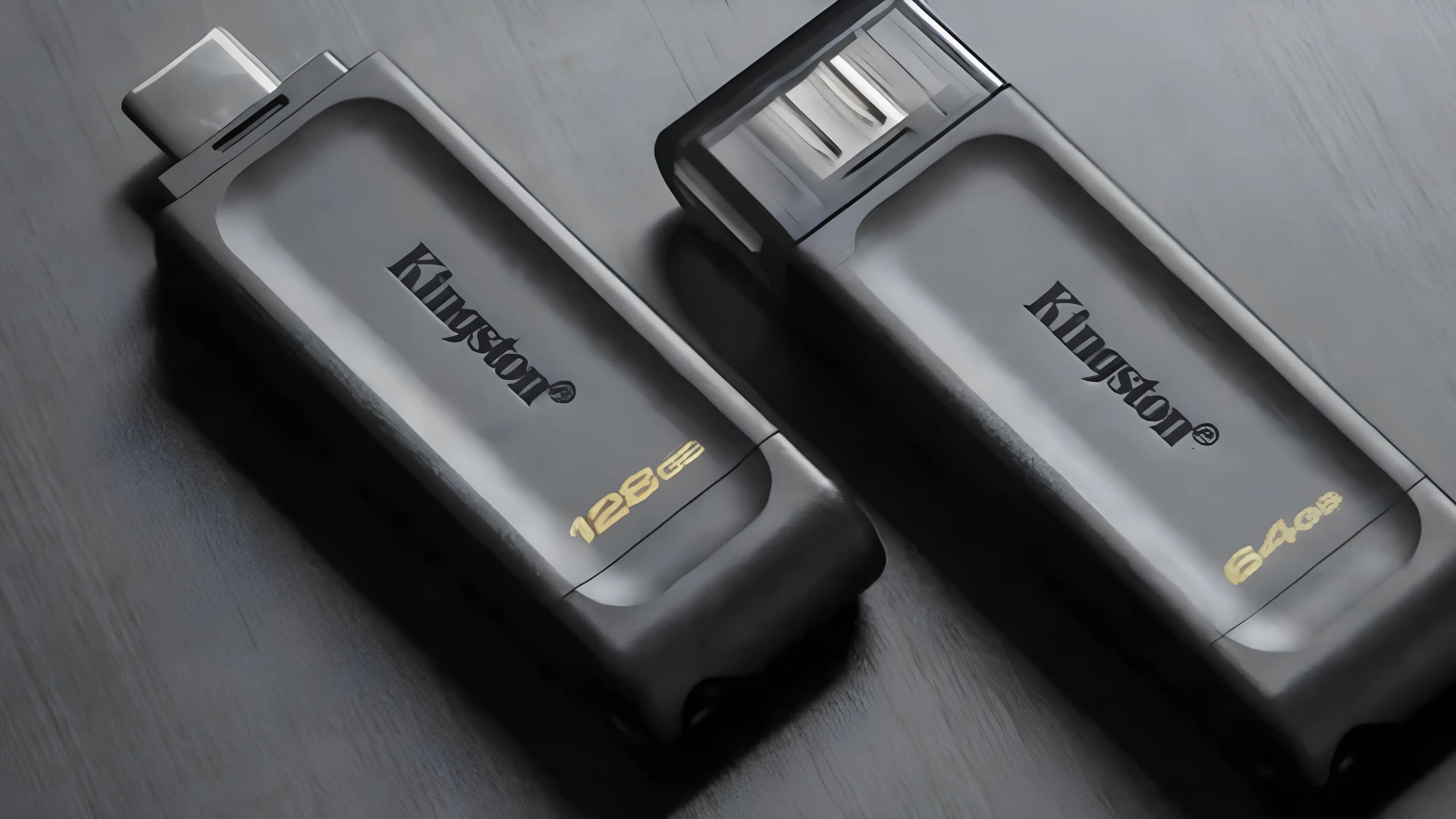 Флеш-накопитель Kingston USB 3.2 DT 70 64GB Type-C