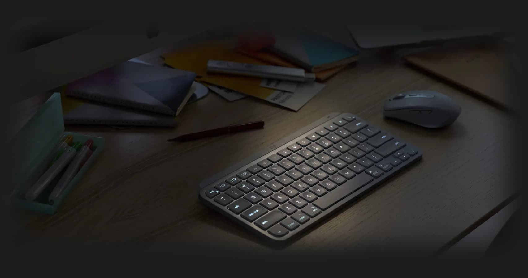 Клавиатура беспроводная Logitech MX Keys Mini для Mac Minimalist Wireless Illuminated (Pale Gray) (UA)