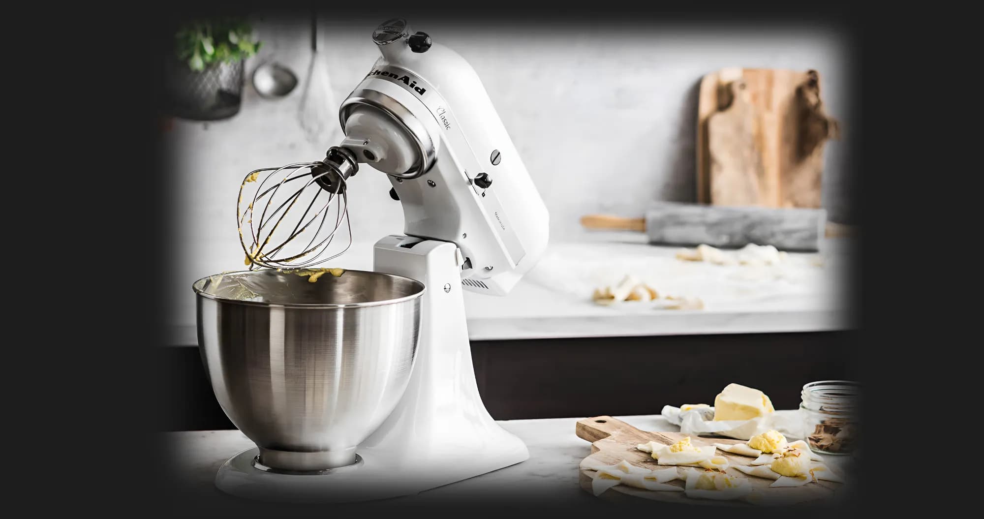 Планетарный миксер KitchenAid CLASSIC 4,3 л с откидным блоком (Black)