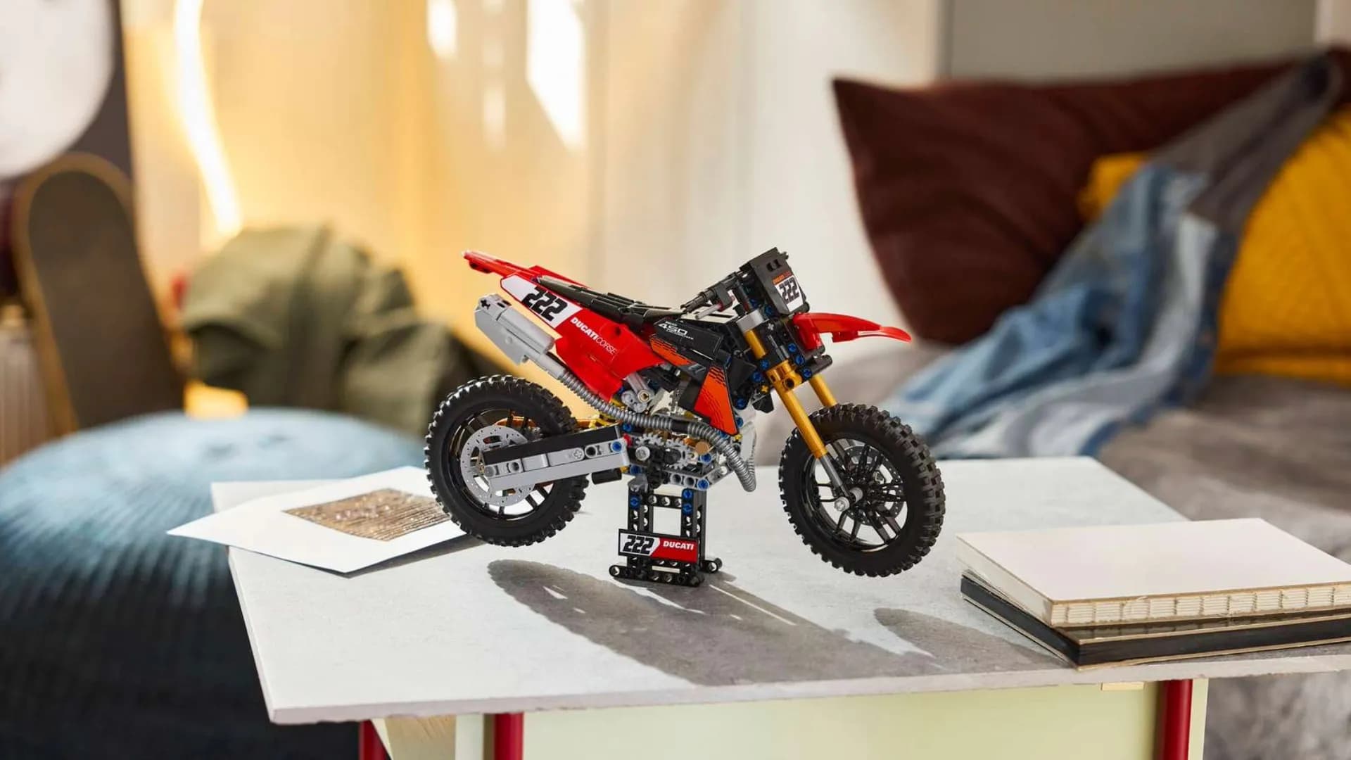 Конструктор LEGO Technic Мотоцикл Ducati Desmo450 MX Factory (42238)