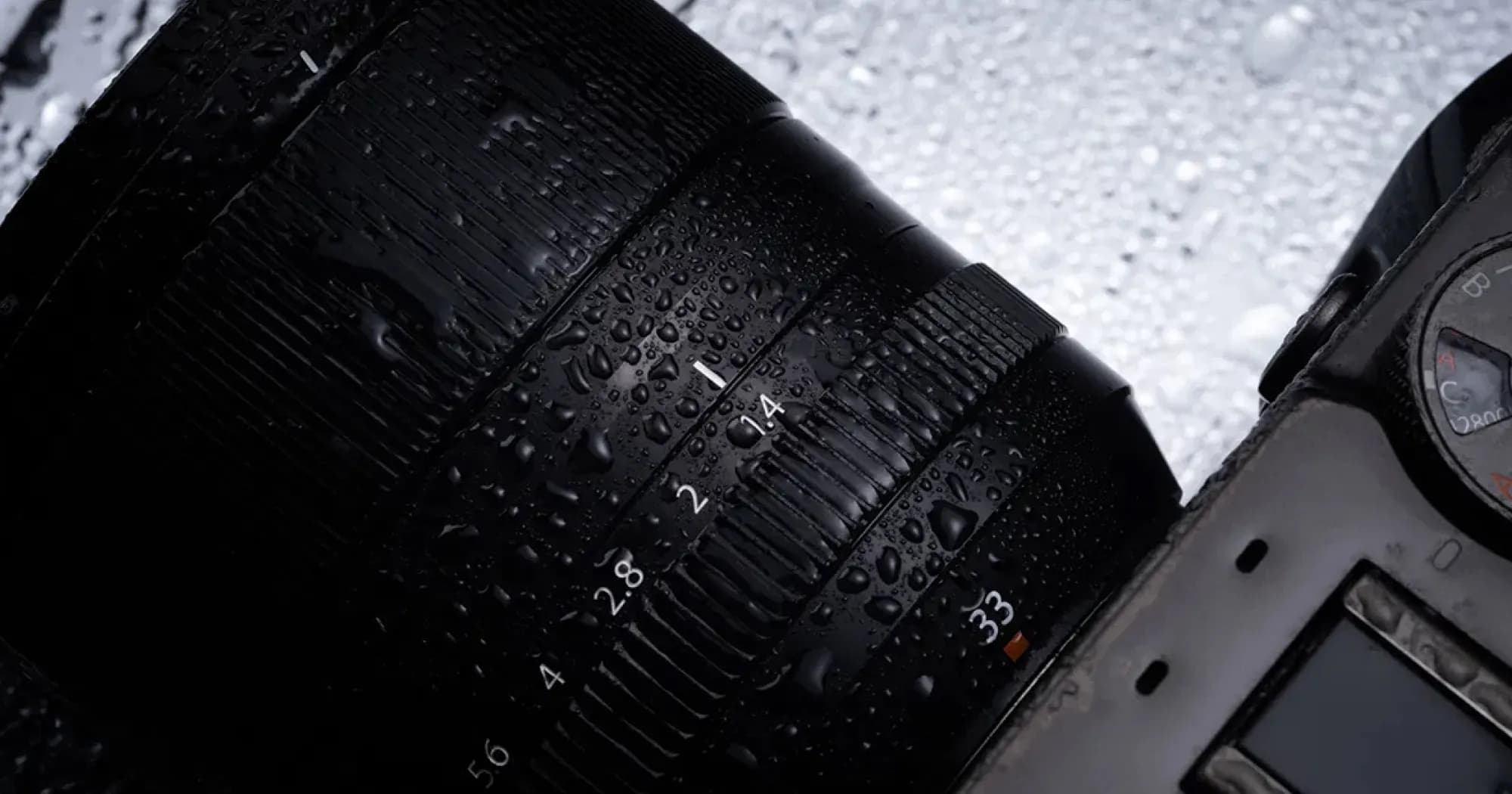 Стандартный объектив Fujifilm XF 33mm f/1.4 R LM WR (16719201) (Standard)