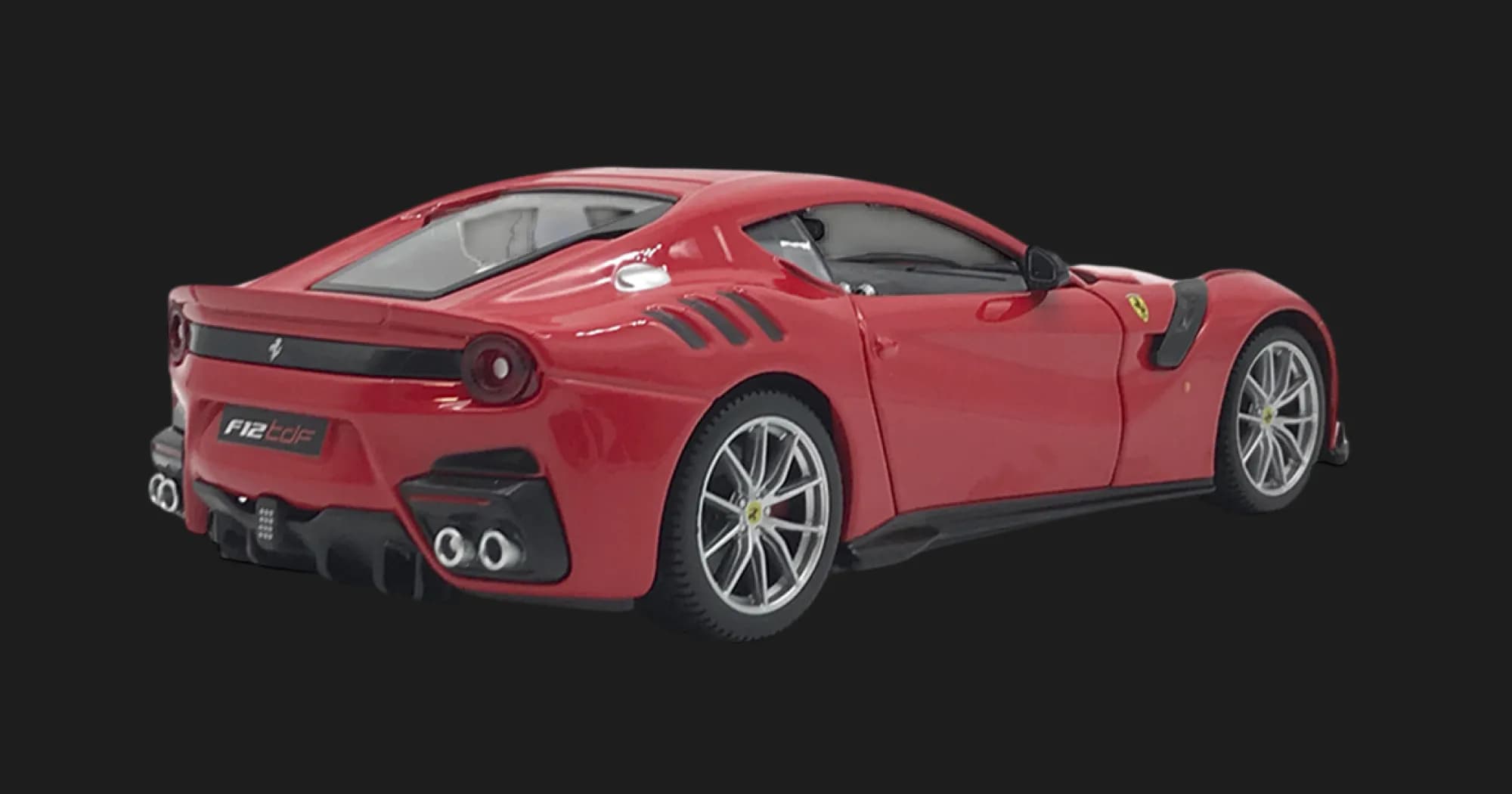 Автомодель Bburago — Ferrari F12Tdf в ассортименте, 1:24 (Yellow, Red) (18-26021)