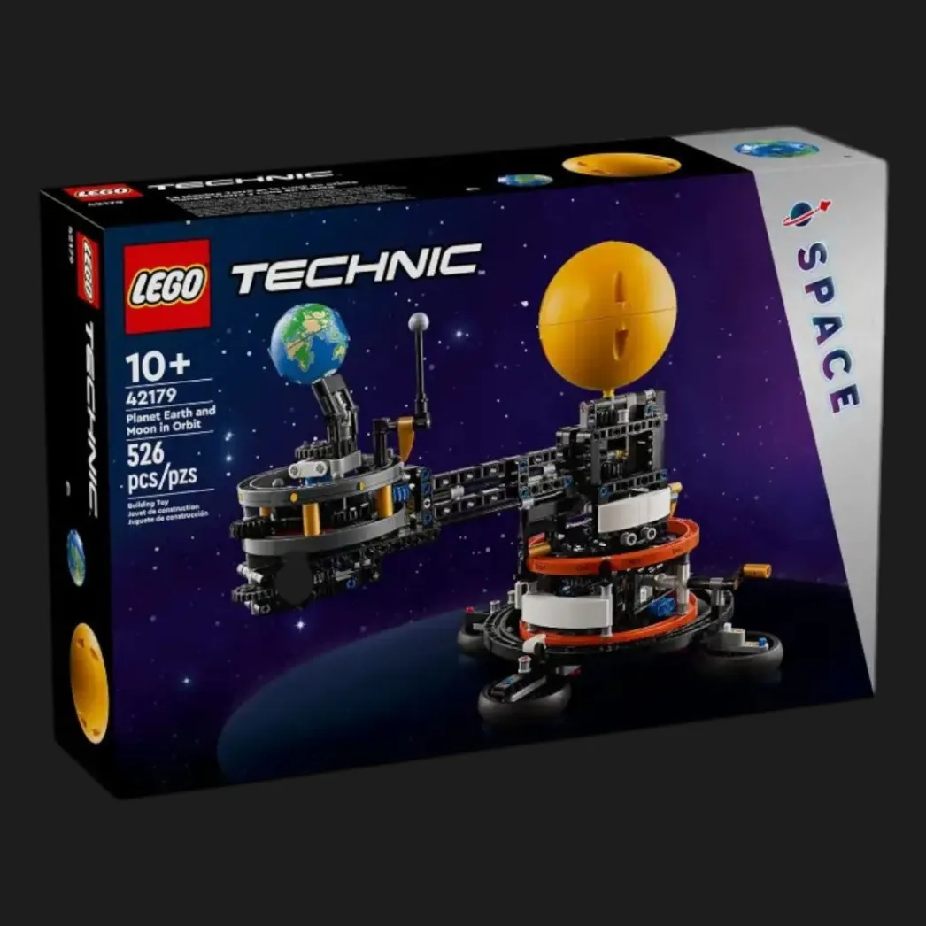 Конструктор LEGO Technic Земля и Луна на орбите